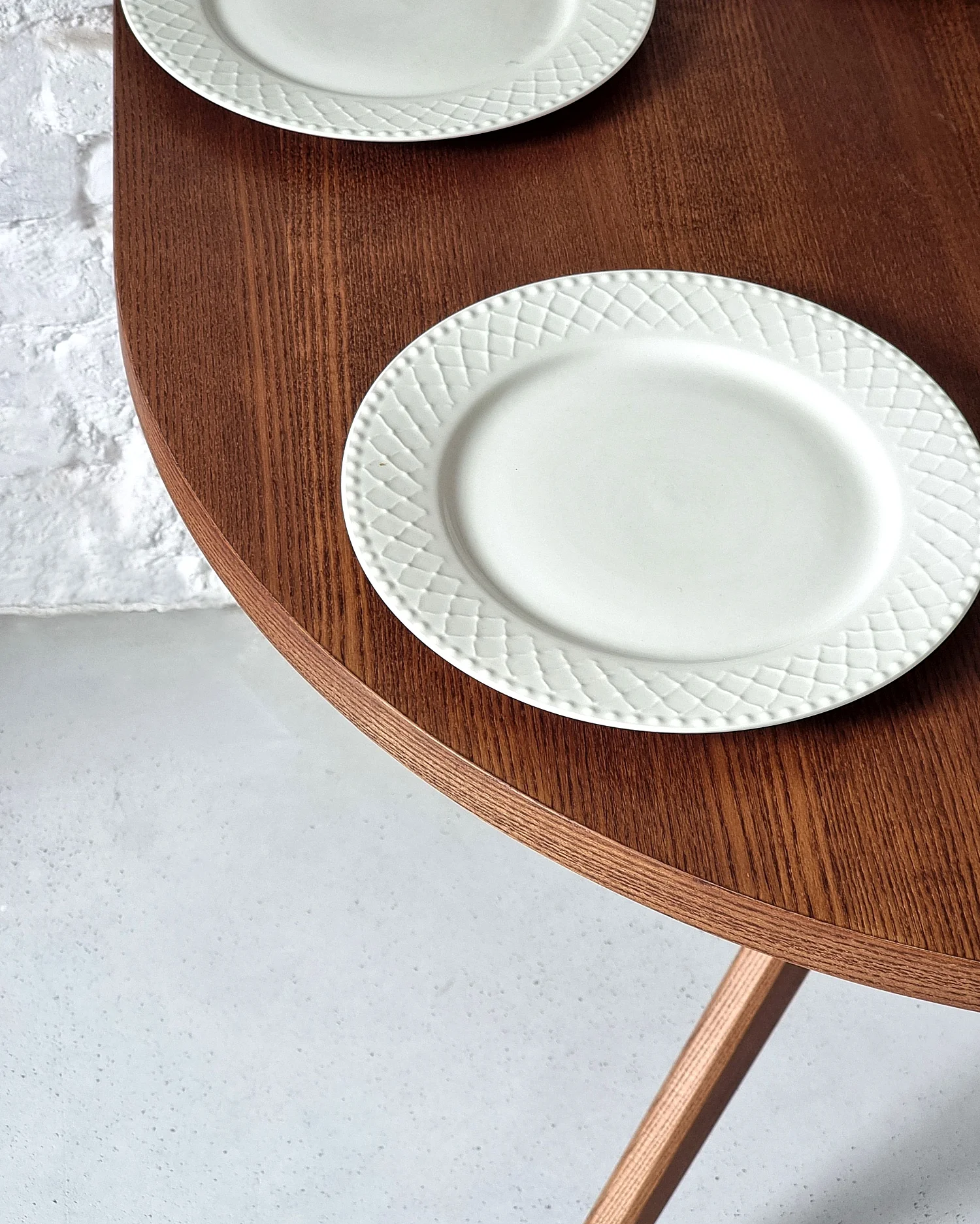 Table demi-ovale à manger 80x80 cm, 3 personnes Jubi Chêne