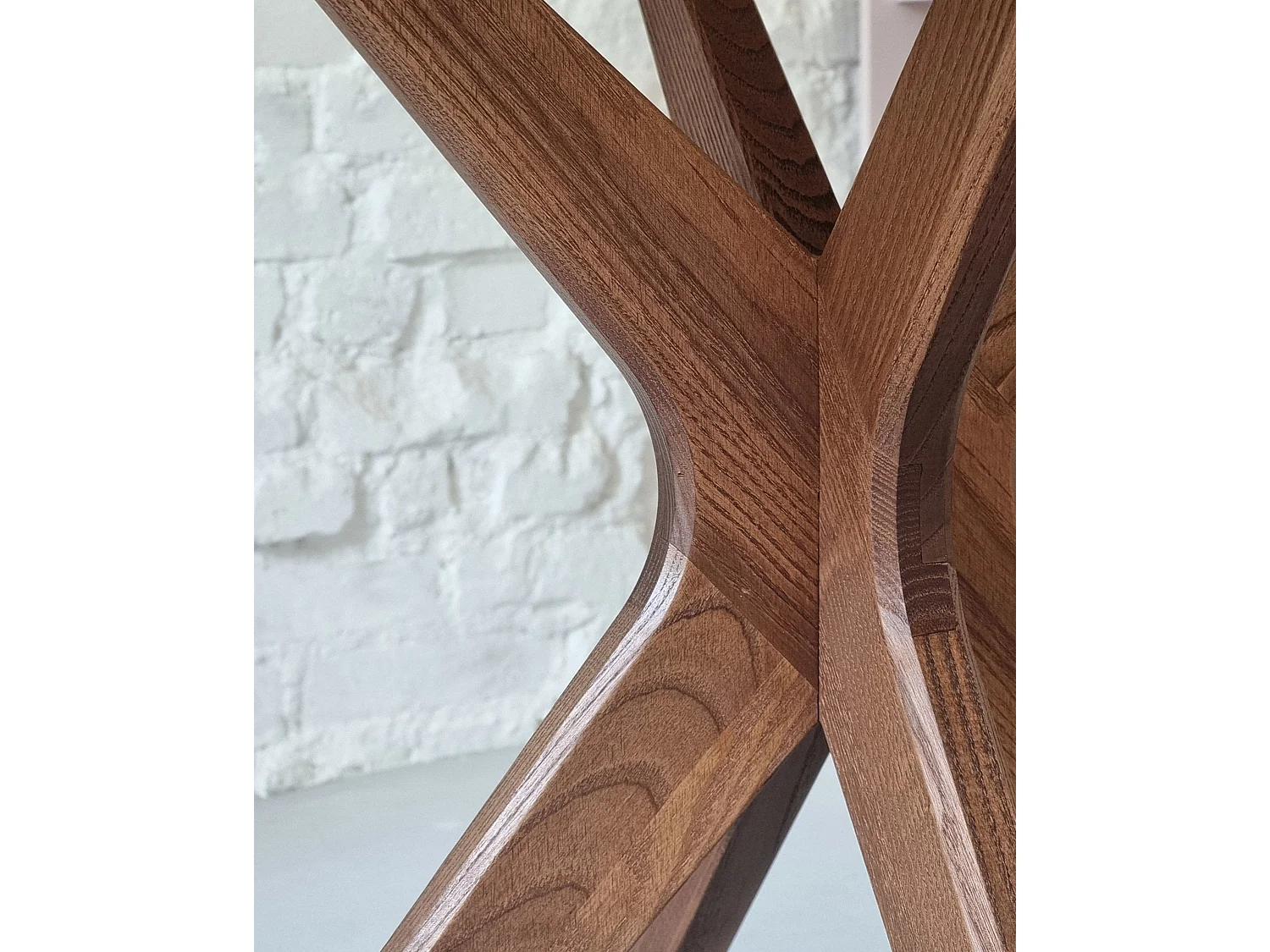 Halbovaler Esstisch 90x90 cm, 4 Personen, MDF Salbeigrün | Esche gebeizt Eiche