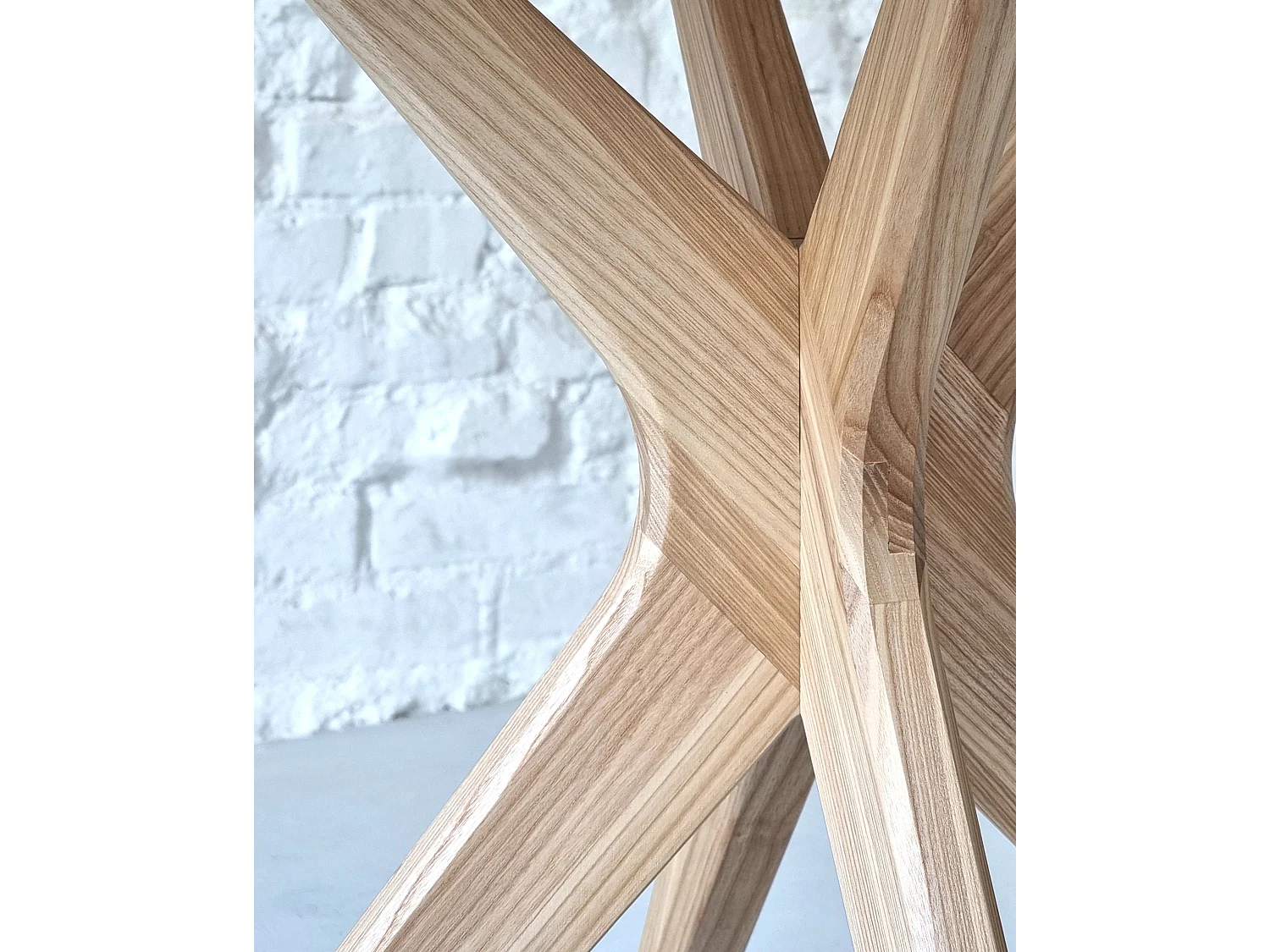 Halbovaler Esstisch 90x90 cm, 4 Personen, MDF Salbeigrün | Esche