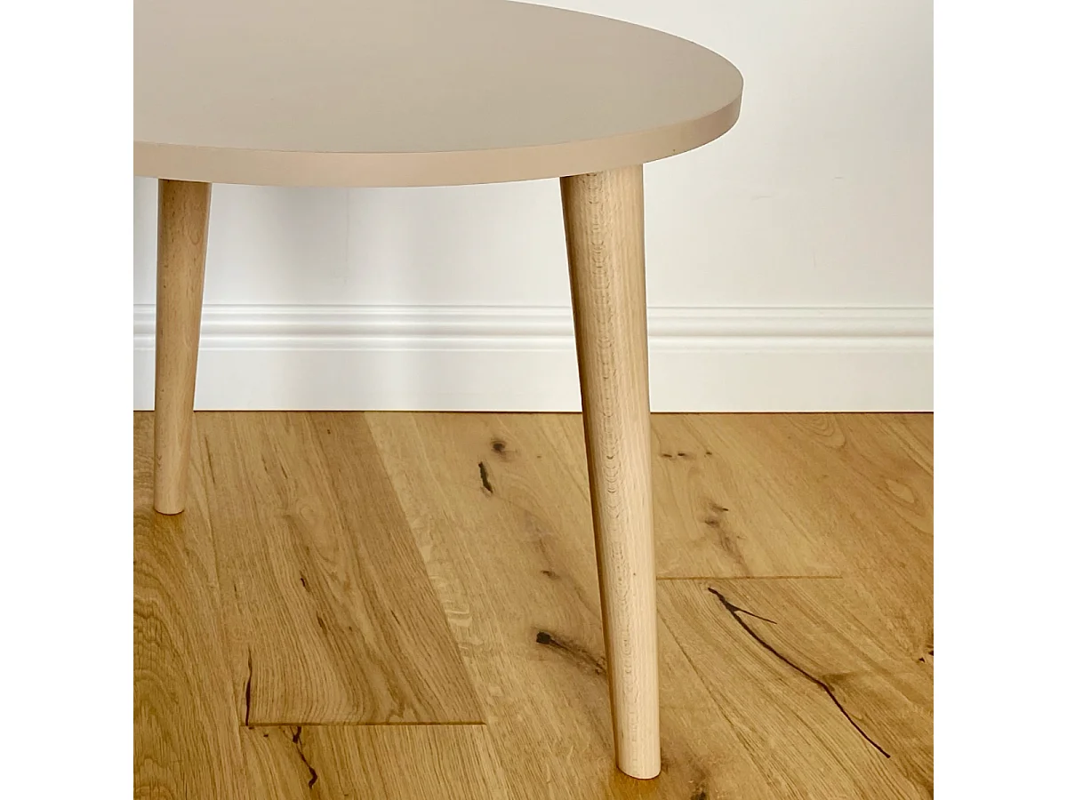 Couchtisch NATURA 67cm Weiß Matt | Rund Beistelltisch Boho Skandi Design | Massivholzbeinen 18mm Platte stabil