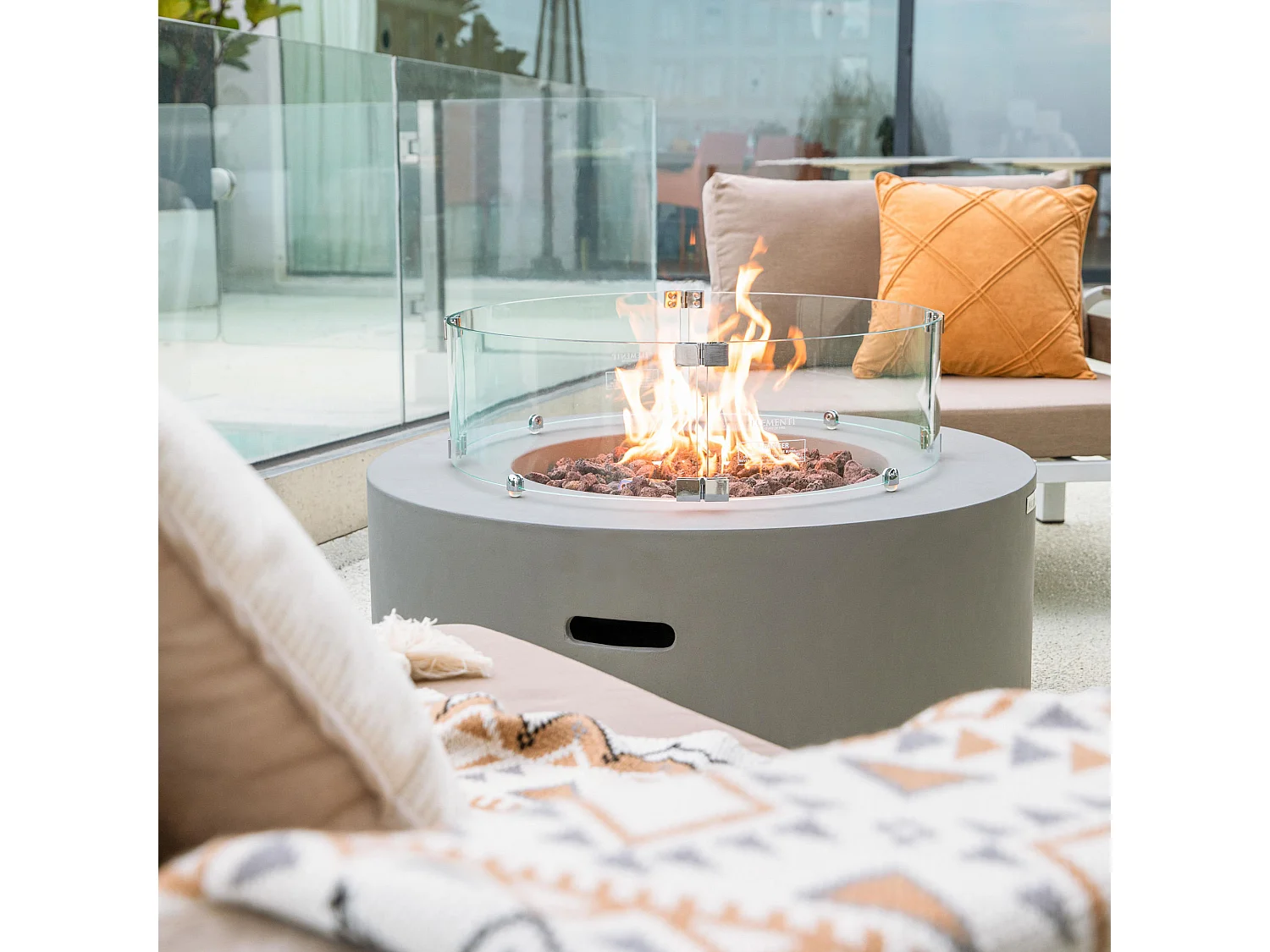 Table braséro à gaz Tramore en béton fibré - 87x87x36 cm