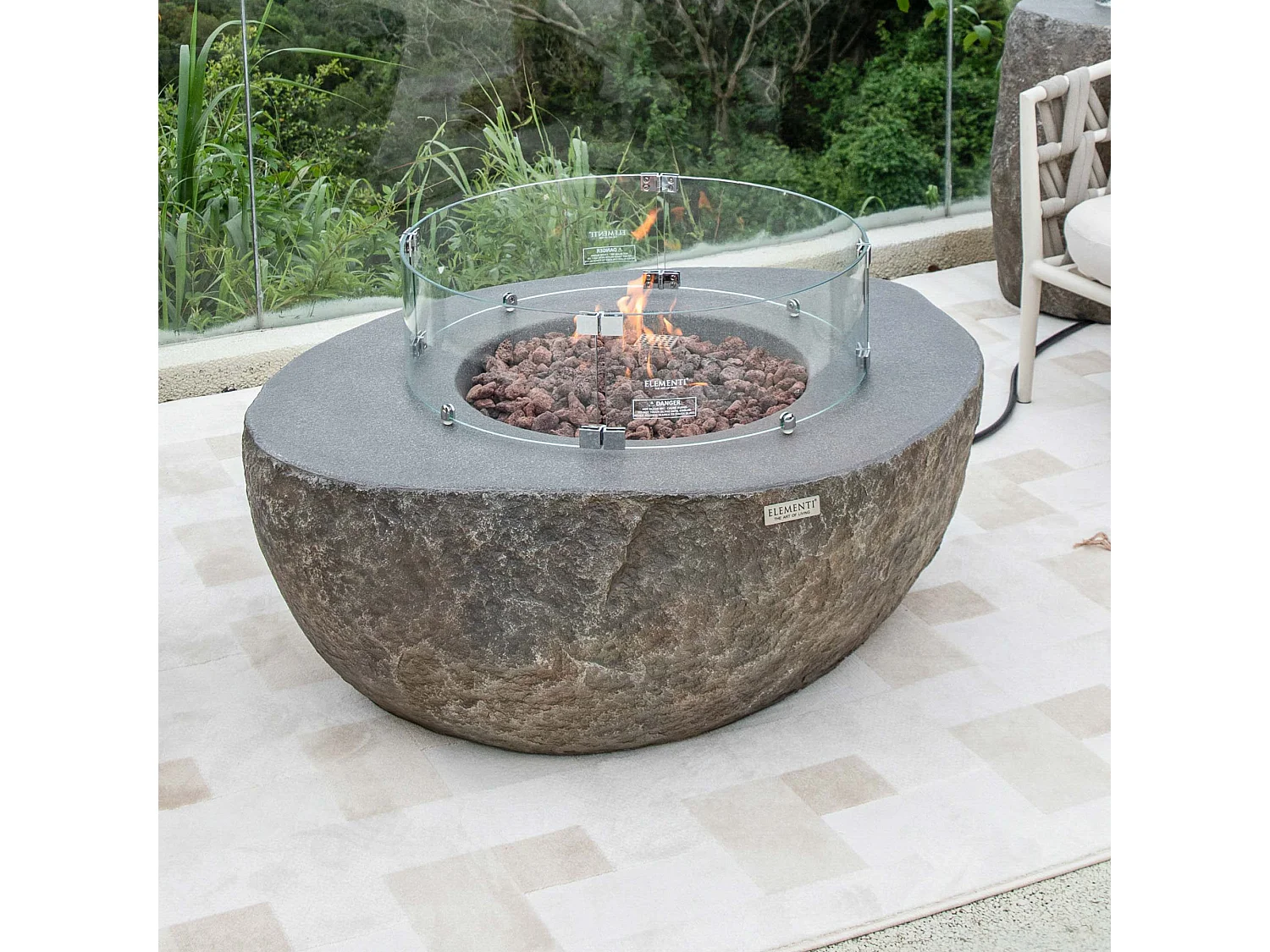 Ensemble braséro à gaz Boulder 4 pcs - béton fibré, avec pare-vent et caches