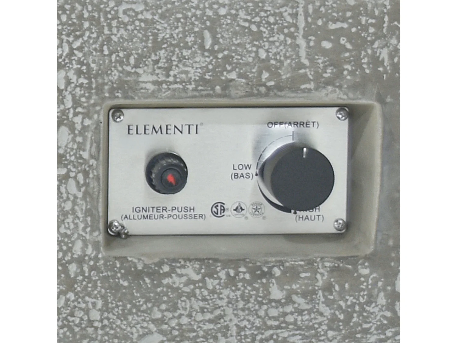 Ensemble braséro à gaz HAMPTON 4 pcs - béton fibré, avec pare-vent et caches