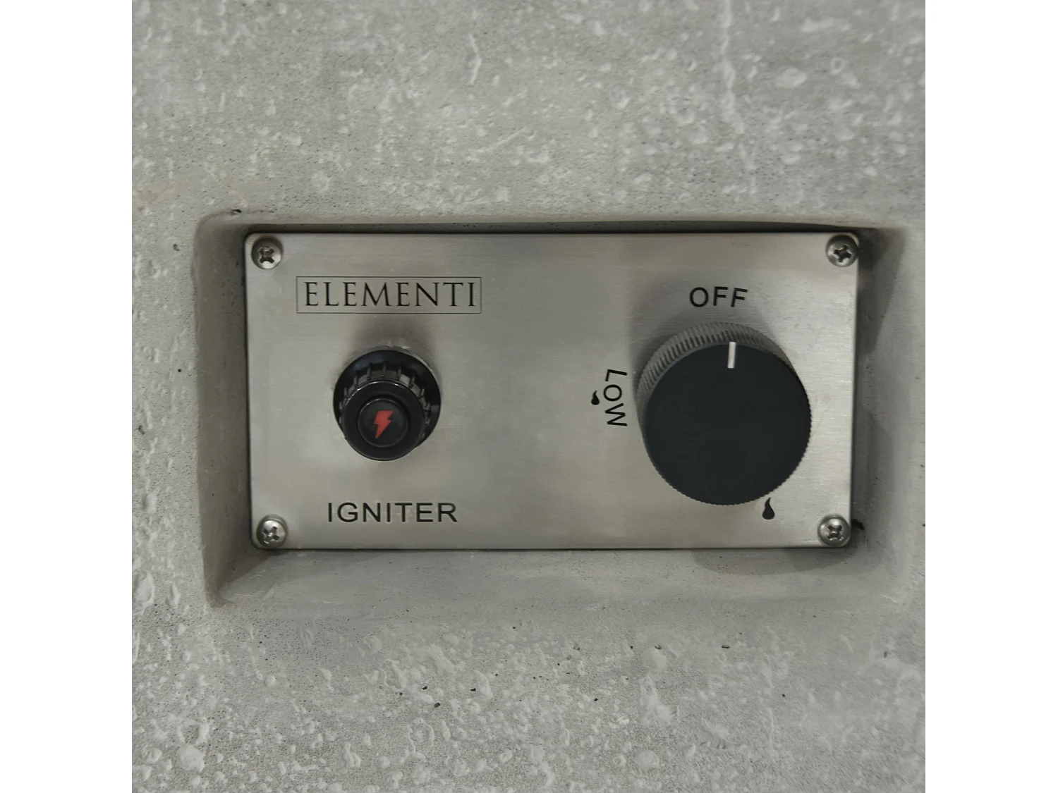 Ensemble braséro à gaz Metropolis 4 pcs - béton fibré, avec pare-vent et caches