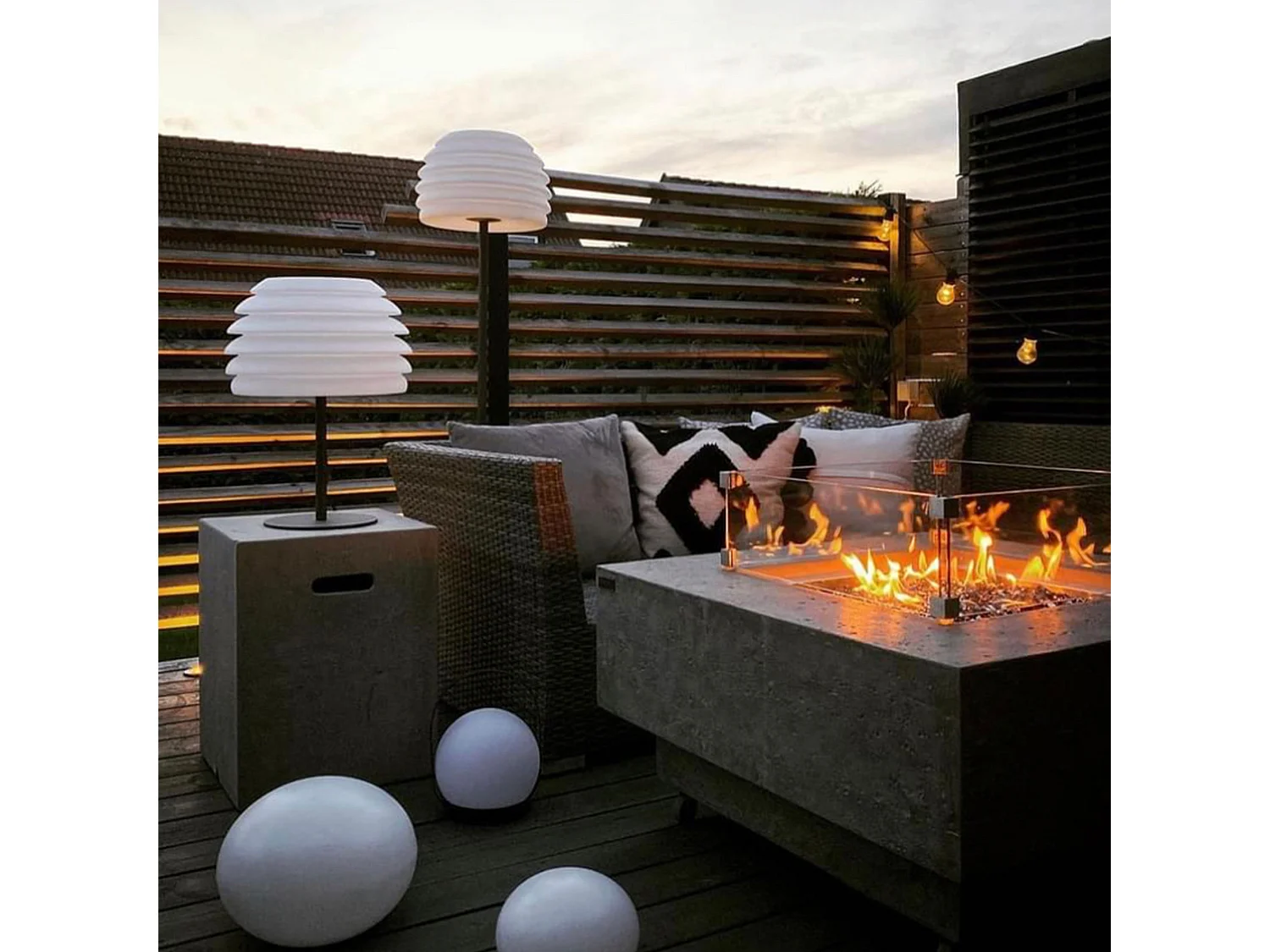 Table braséro à gaz Manhattan en béton fibré - 91x91x40 cm