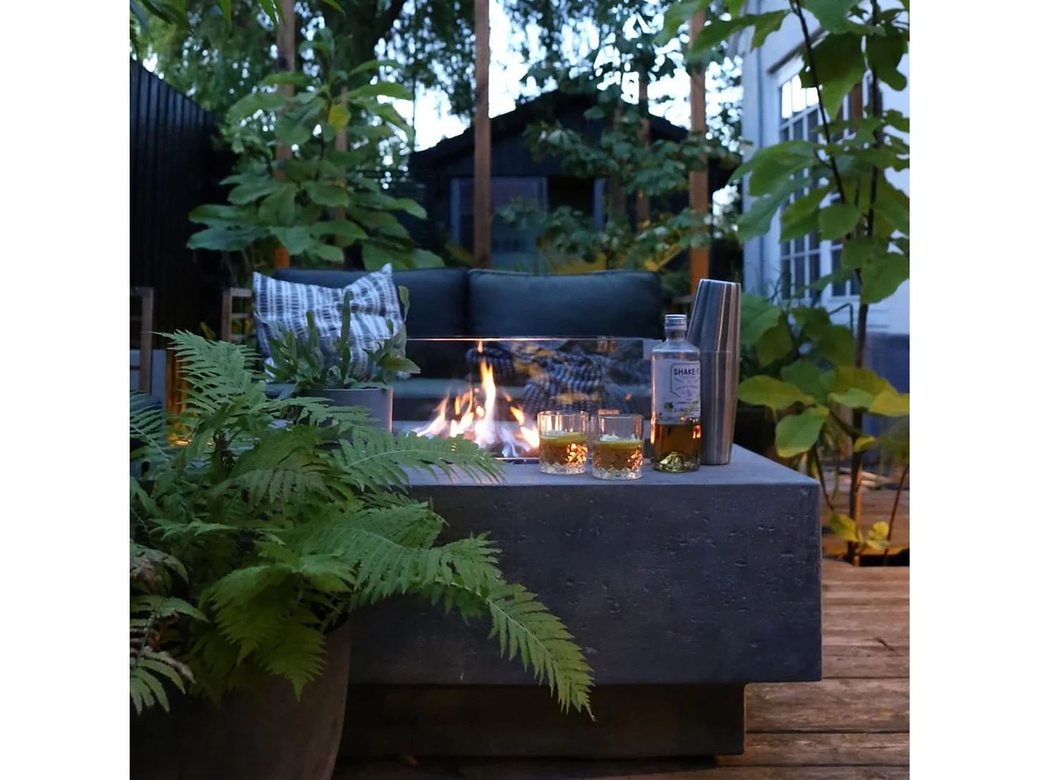 Table braséro à gaz Manhattan en béton fibré - 91x91x40 cm