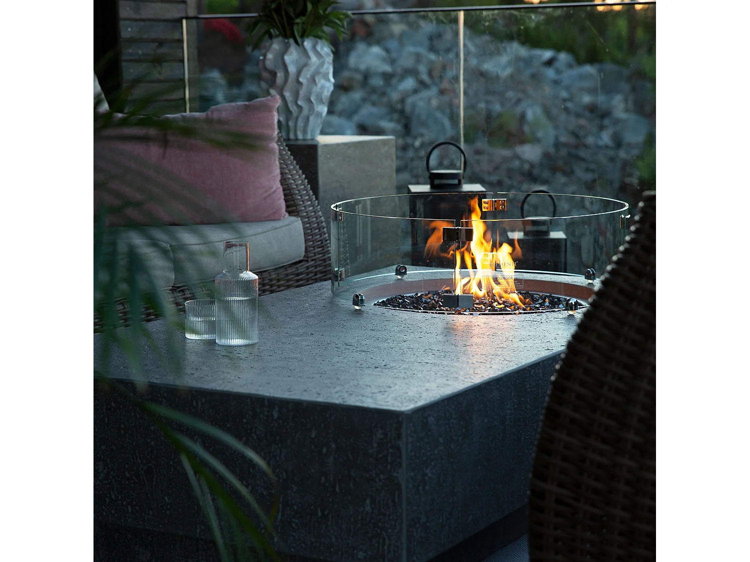 Table braséro à gaz Metropolis en béton fibré - 142x81x35 cm