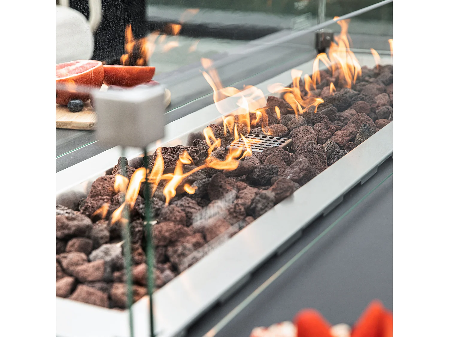 Ensemble braséro à gaz Granville 4 pcs - béton fibré, avec pare-vent et caches