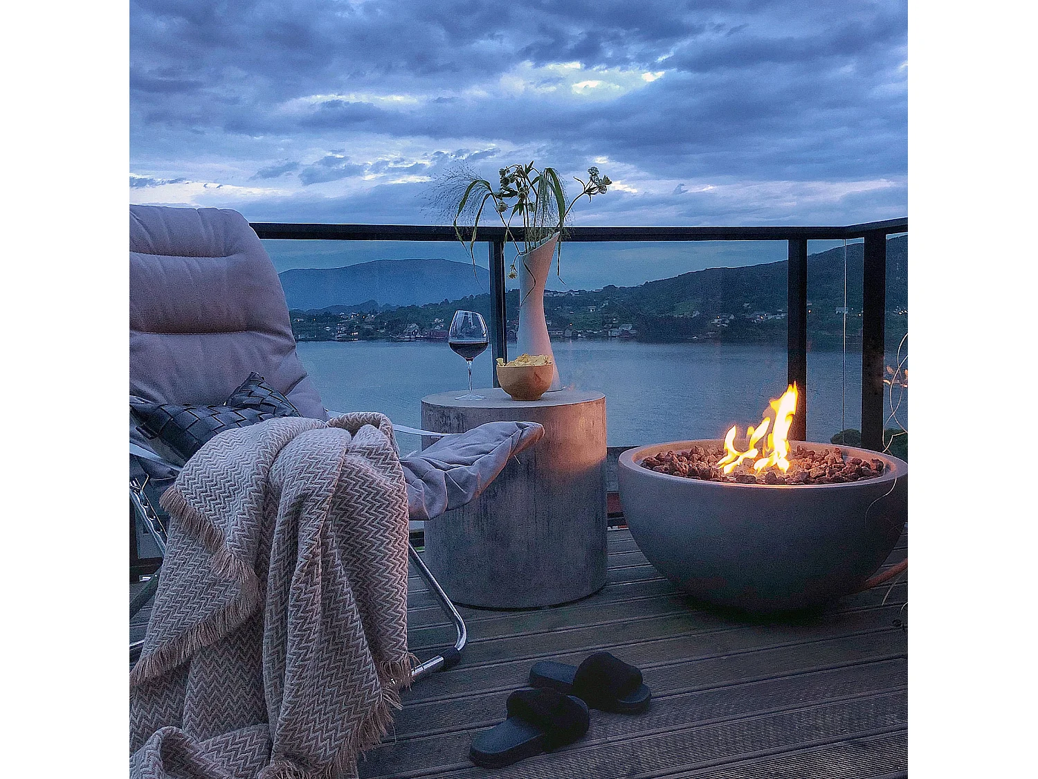 Ensemble braséro à gaz Nantucket 2 pcs - béton fibré, avec cache-bouteille