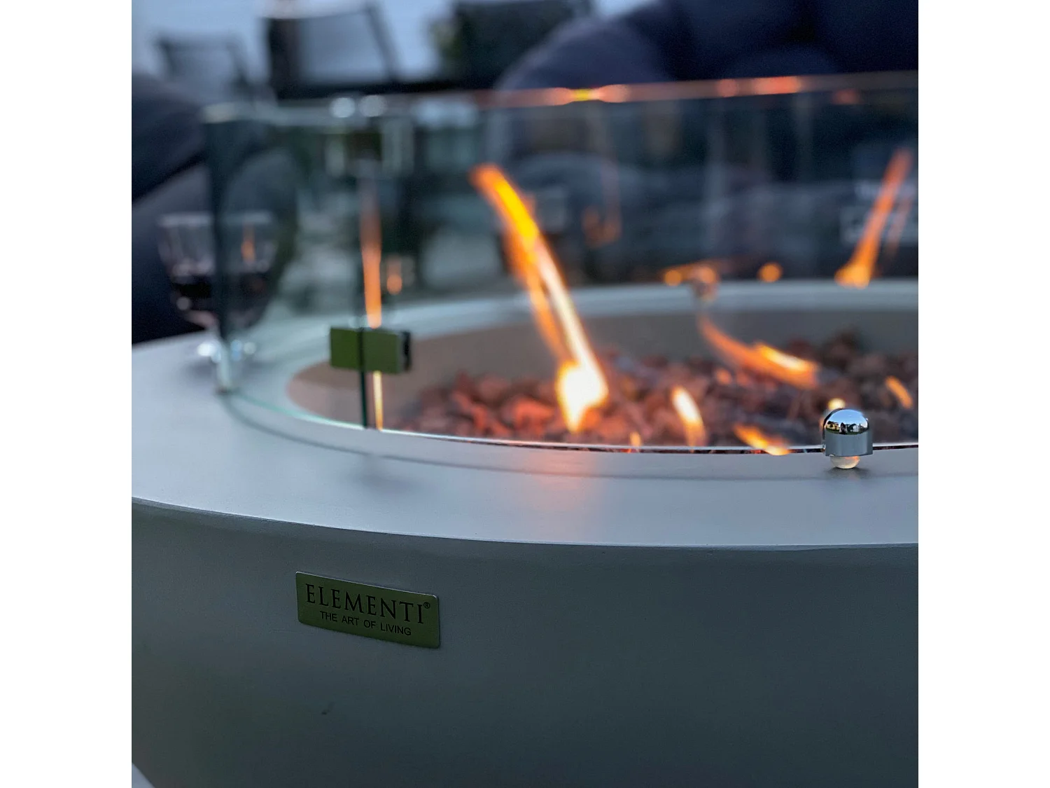 Table braséro à gaz LUNAR BOWL en béton fibré - 107x107x40 cm