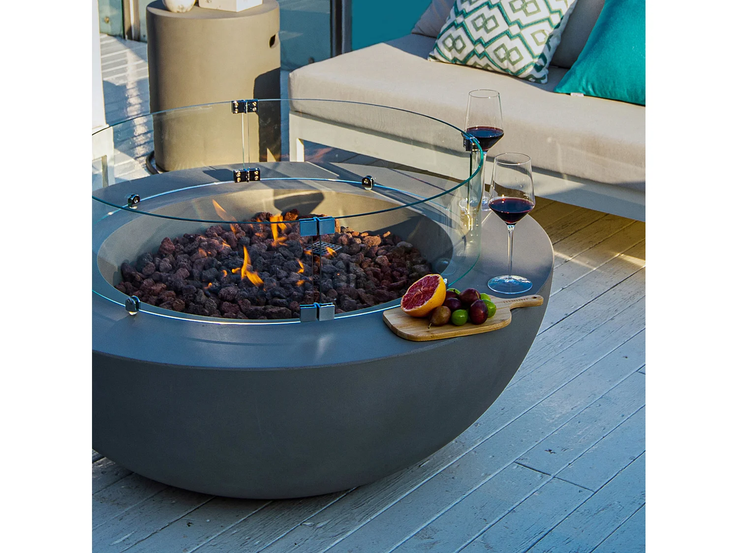 Table braséro à gaz LUNAR BOWL en béton fibré - 107x107x40 cm