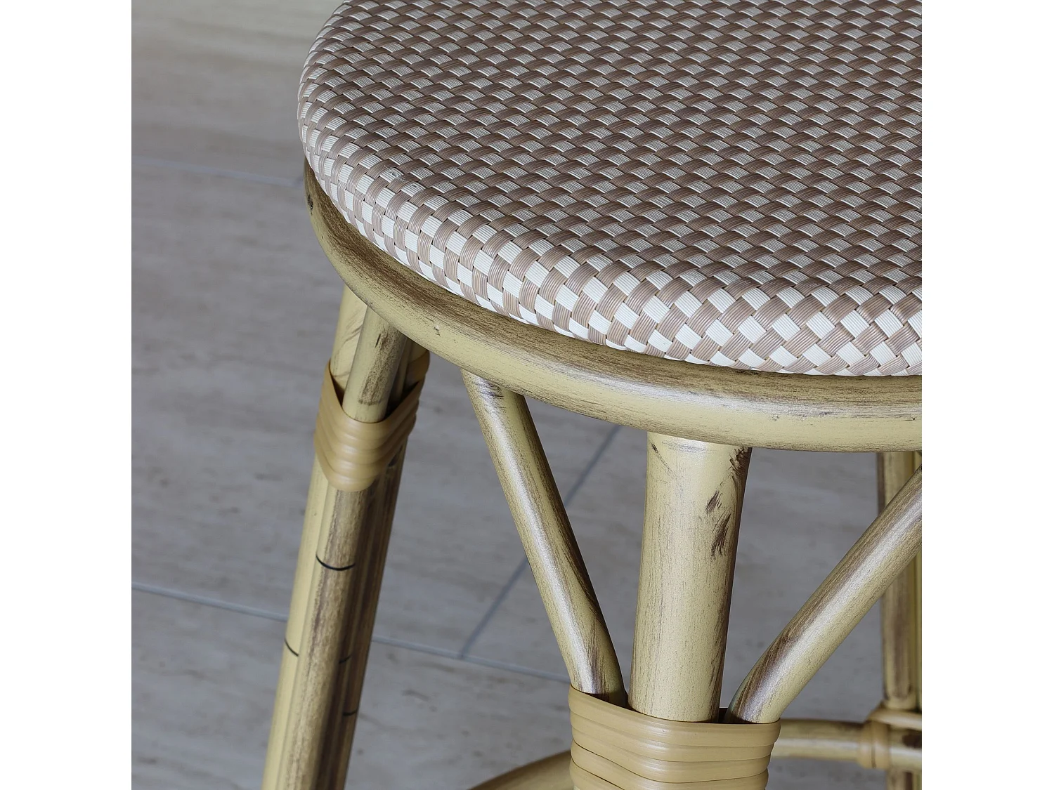 Now's Home - Tabouret Bar Textilene Structure Alu Aspect Rotin 46x46x74cm Amalfi