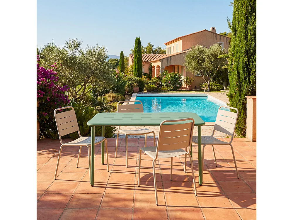Zyra - Table à manger de jardin 4 personnes en métal - Vert