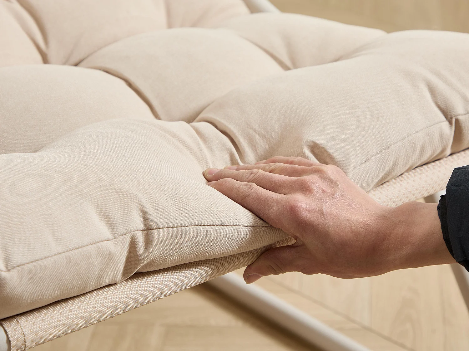 Fauteuil extérieur en acier avec coussin, pouf offert, chaise de jardin moderne pour terrasse et balcon