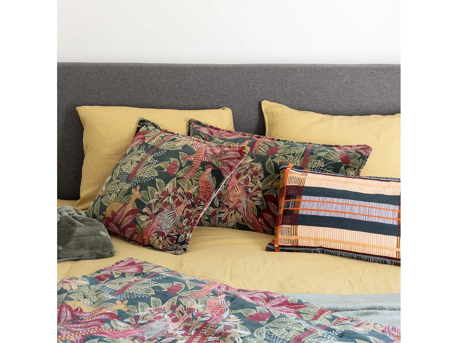 Geborduurd kussen Kaël Multico 40 x 65 cm