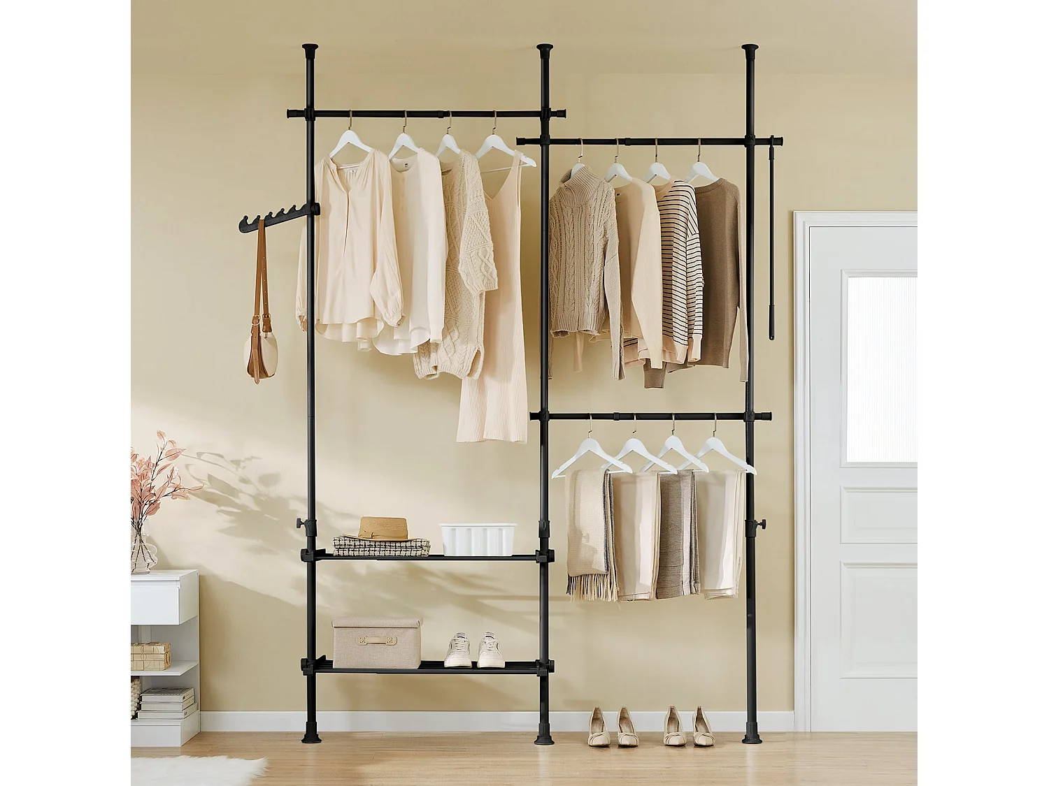 SoBuy Portemanteau sur pied à 2 étagères Noir 62x75x200cm Fonctionnel FRG34-II-SCH