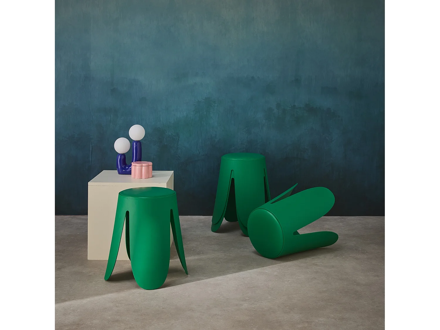 Set 4 sgabelli impilabili in ecopelle, verde