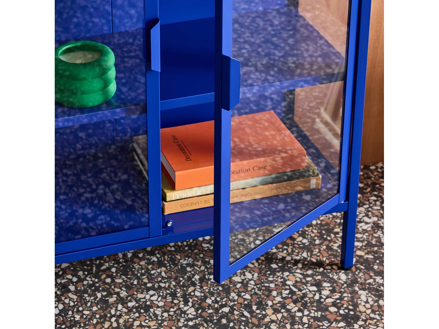 Armoire vitrine acier et verre trempé 2 portes 80cm bleu - Arkansas