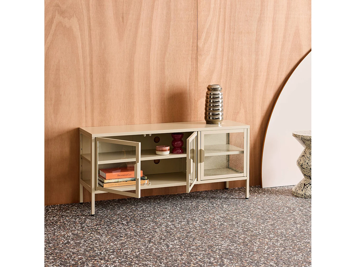 Mobile tv industriale in metallo e vetro temperato 3 ante 120cm, beige