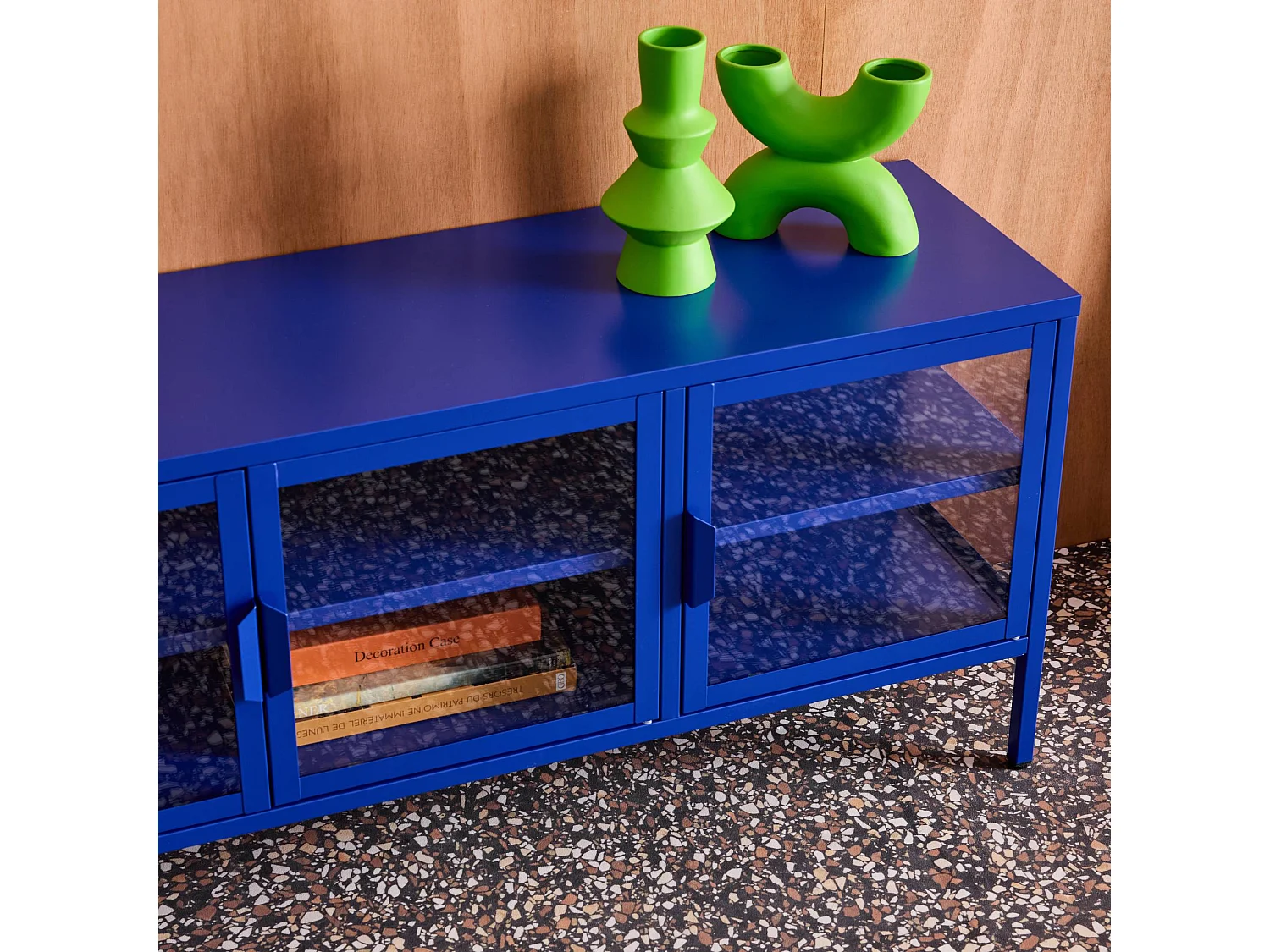 Meuble TV industriel métal et verre trempé 3 portes 120cm bleu - Arkansas