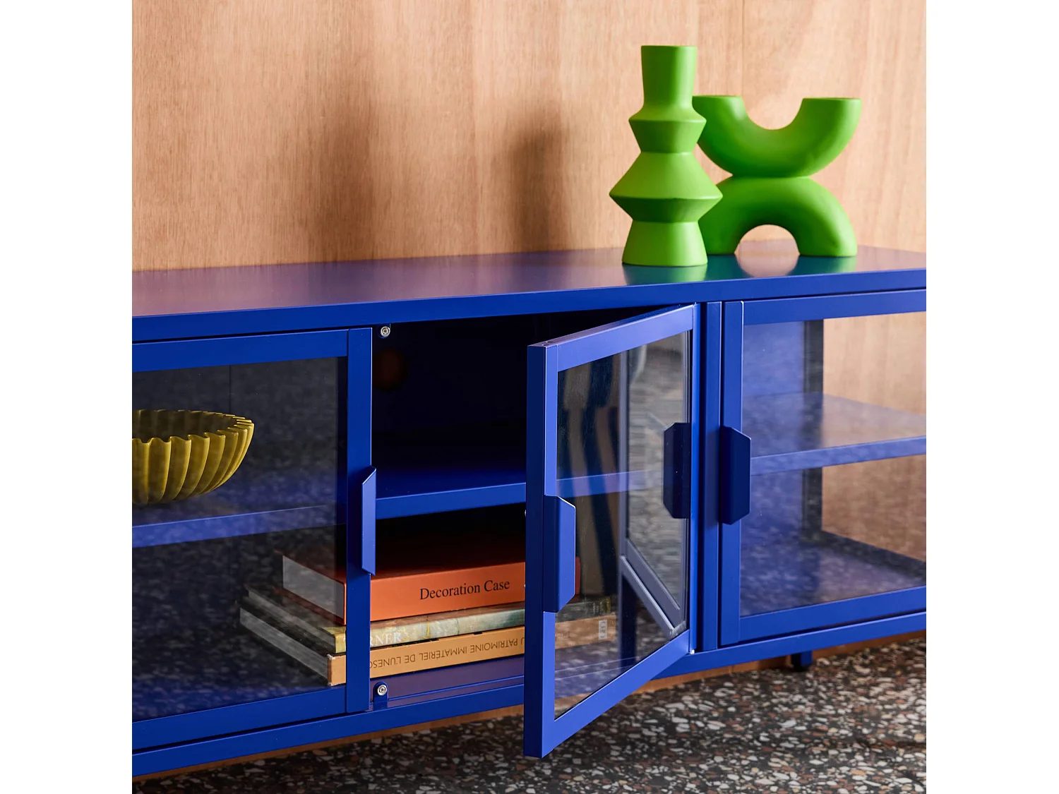 Meuble TV industriel métal et verre trempé 3 portes 120cm bleu - Arkansas