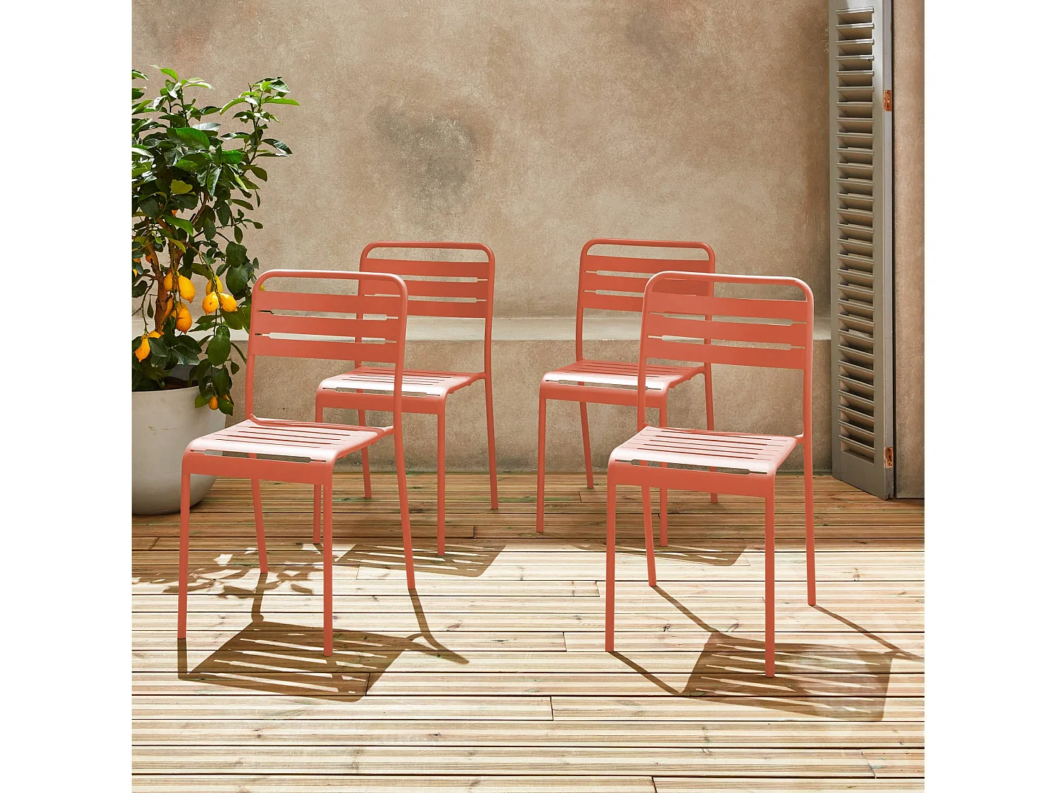 Lot de 4 chaises de jardin acier. 4 places. tomette. Amelia. L44 x P52 x H79cm