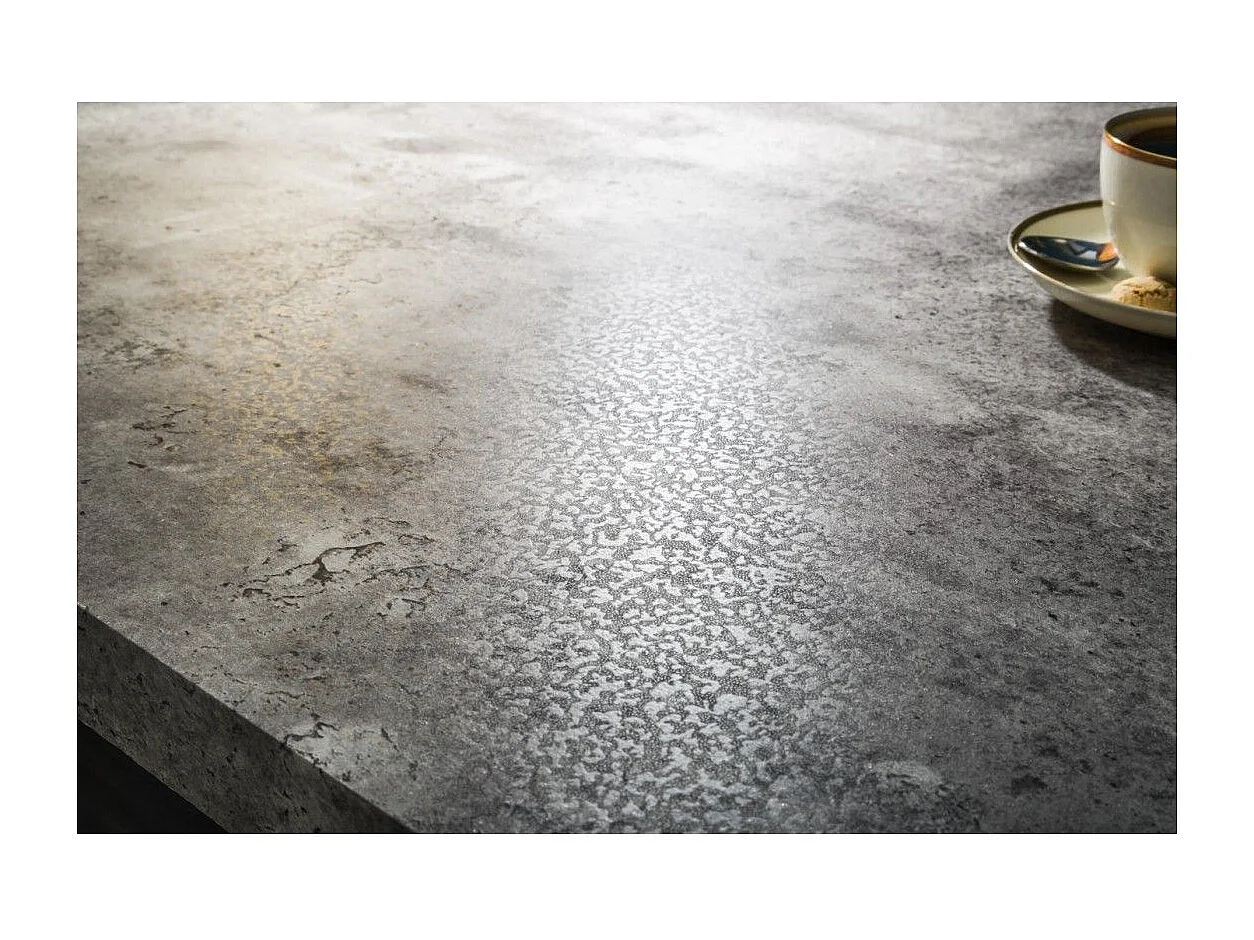 Table de salle à manger MERAX 160 cm – Plateau effet béton gris et structure en métal noir