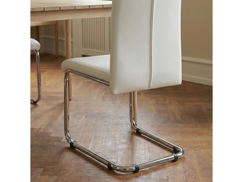 Lot de 2 chaises MARA simili blanc pieds métal chromé