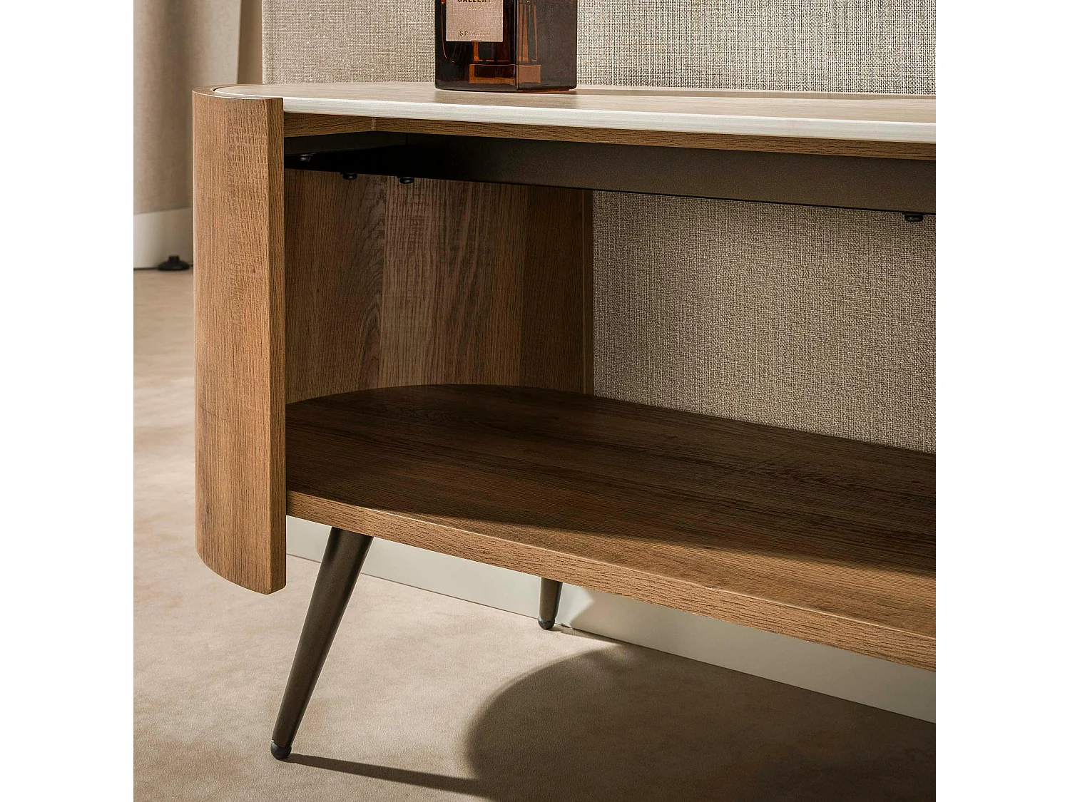 Meuble TV céramique 2 plateaux et pieds obliques ASCOLI