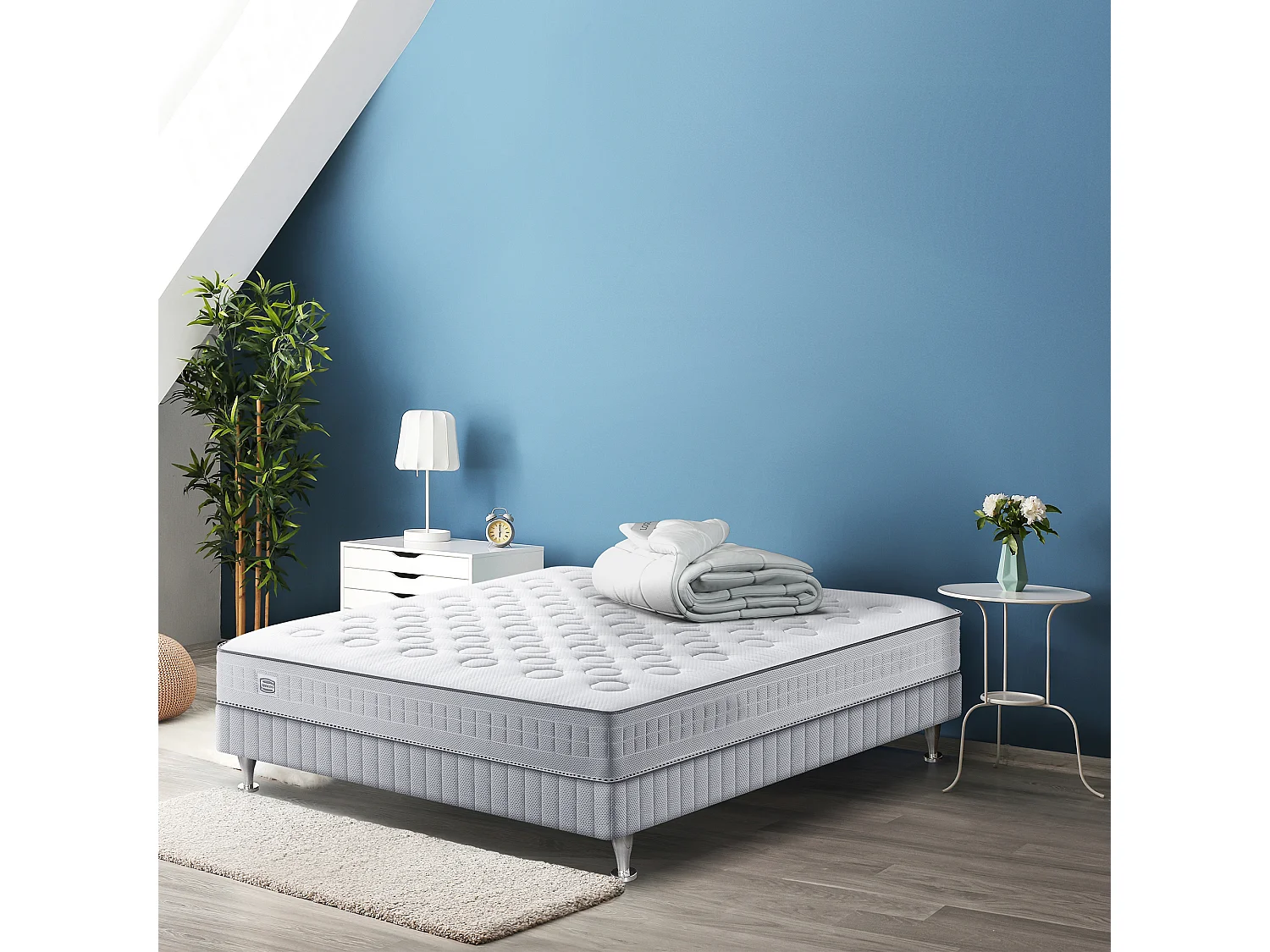 Matelas INITIAL 180x200, ressorts ensachés, ferme, H23 + COUETTE 260x240