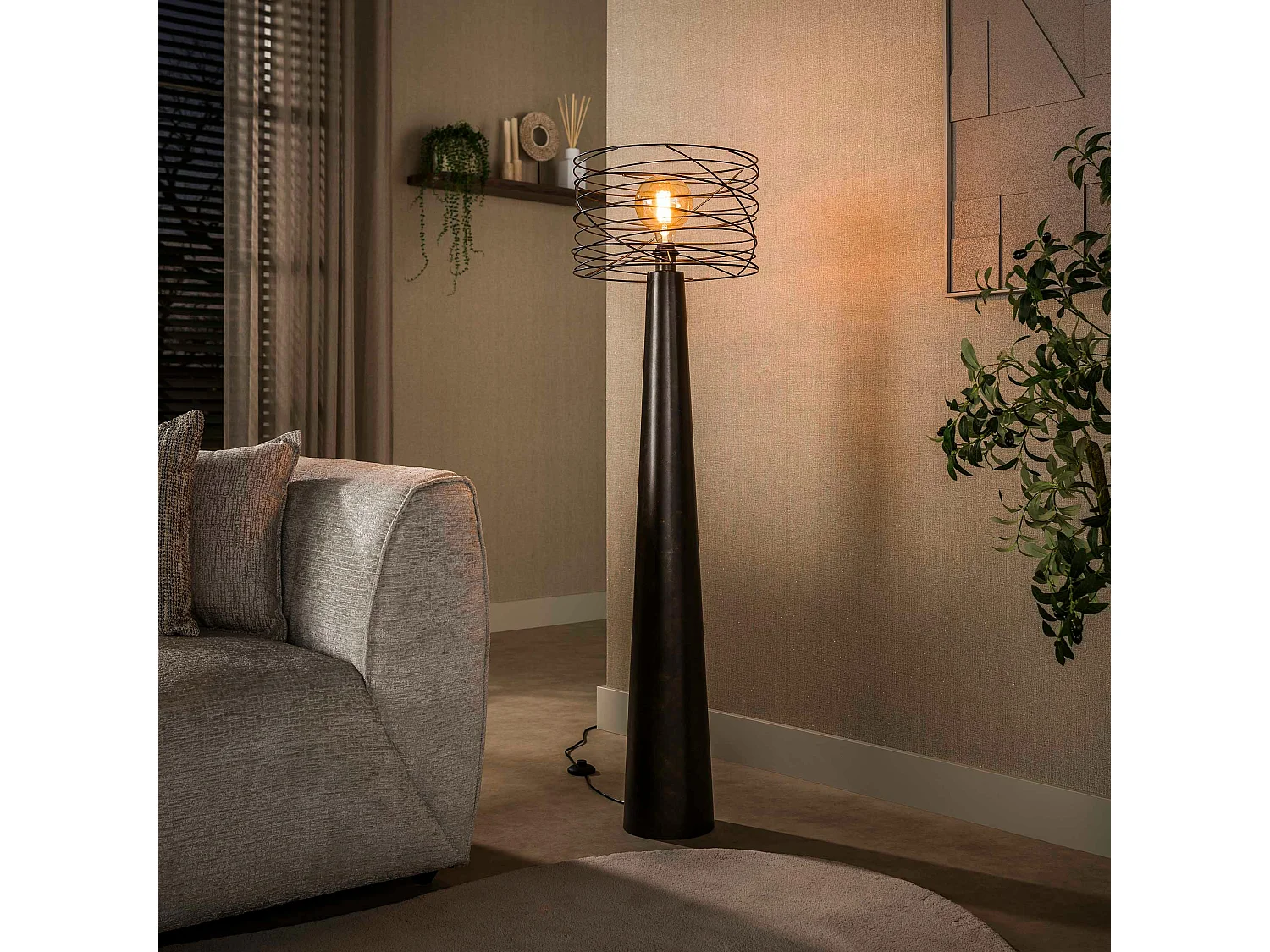 Lampadaire de salon métal marron pied conique RALF