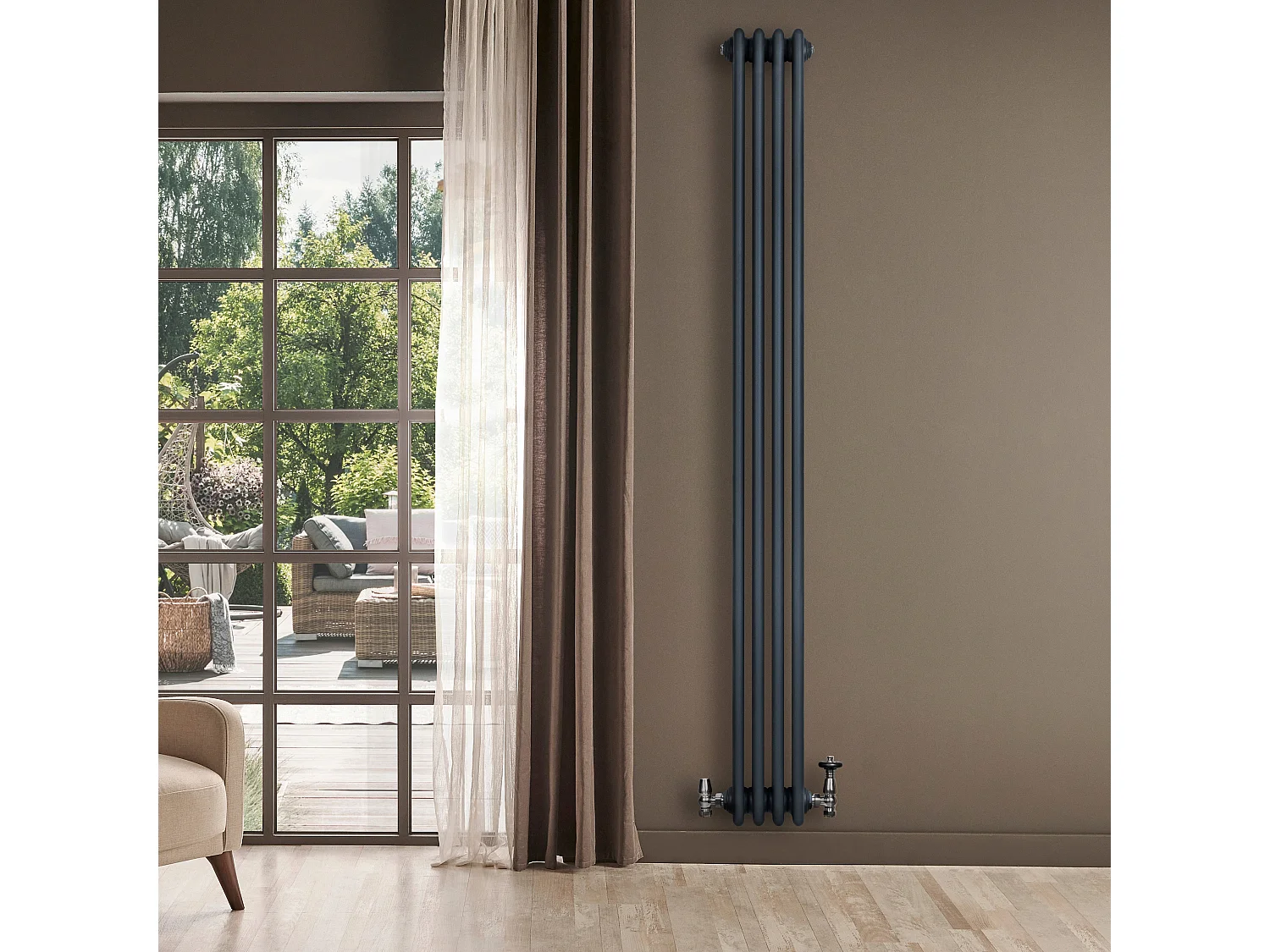 Radiador Vertical 4 Colunas 1800x200 mm - Cinza Antracite, Aço Carbono 1.5 mm, 1152 W, Alta Eficiência, Fácil Instalação, Durável e Design Clássico