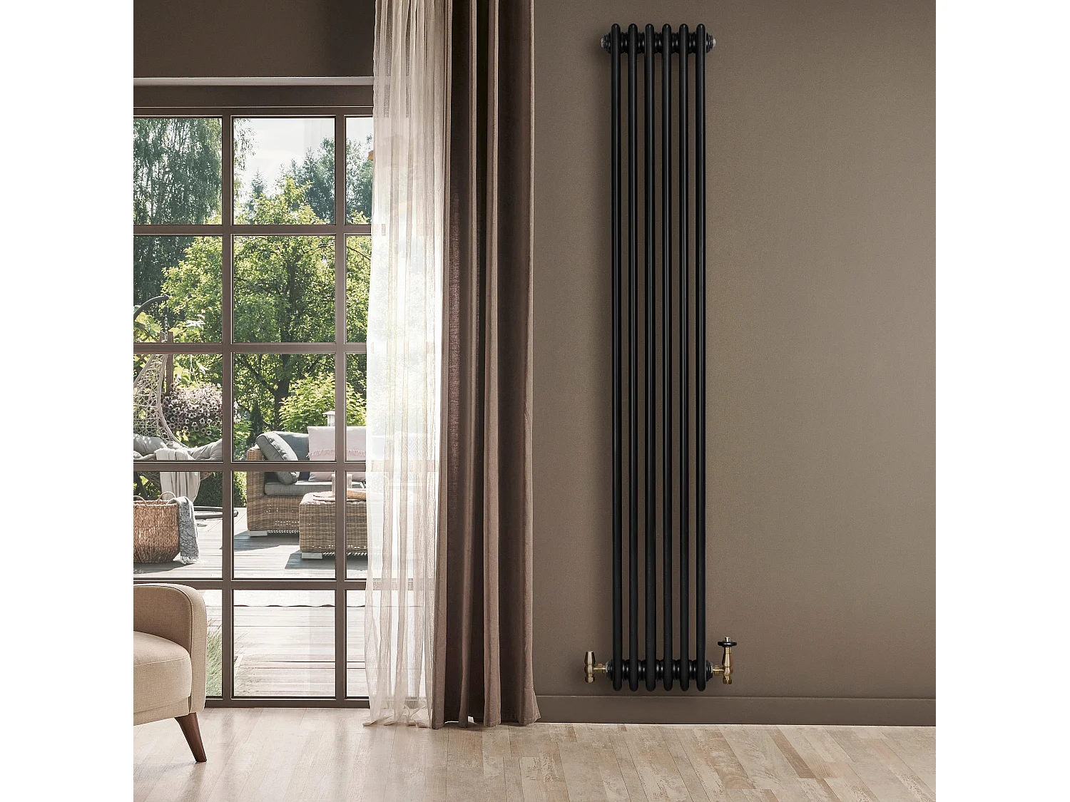Radiador Vertical 4 Colunas 1800x290 mm - Preto, Aço Carbono 1.5 mm, 1728 W, Alta Eficiência, Fácil Instalação, Durável e Design Clássico