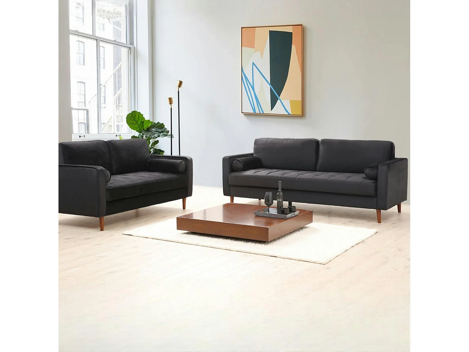 Canapé 3 places velours noir avec coussins polochons CHIBA