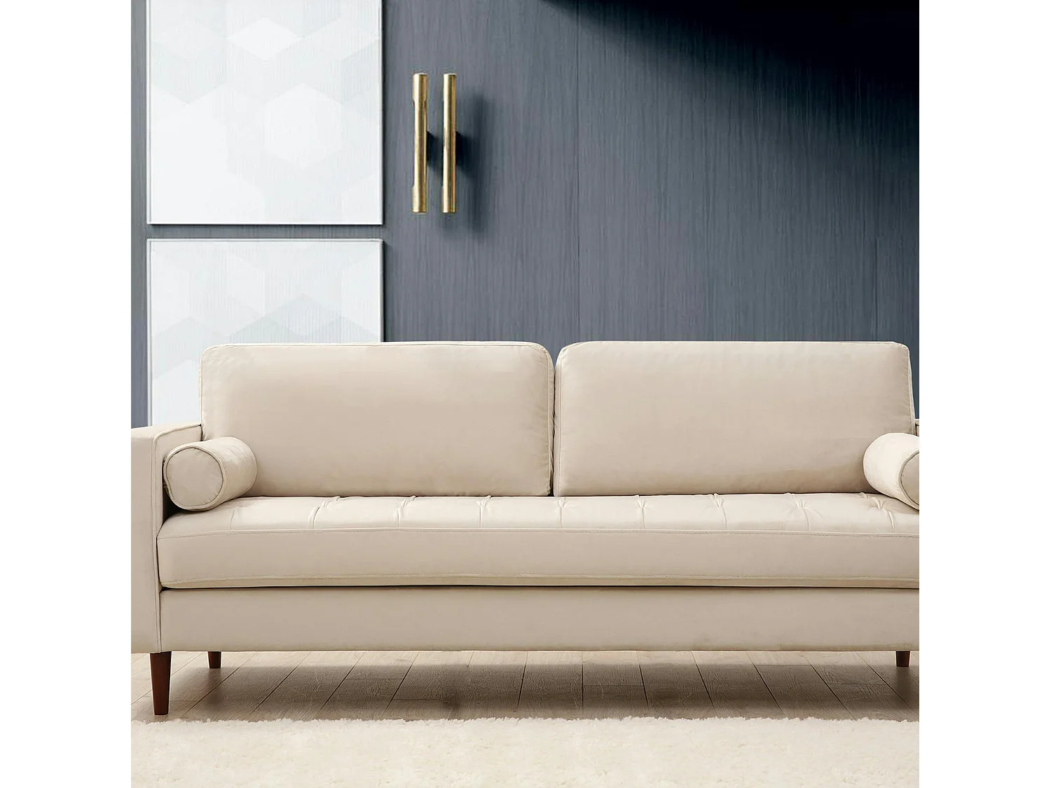 Canapé 3 places velours beige crème, coussins polochons CHIBA