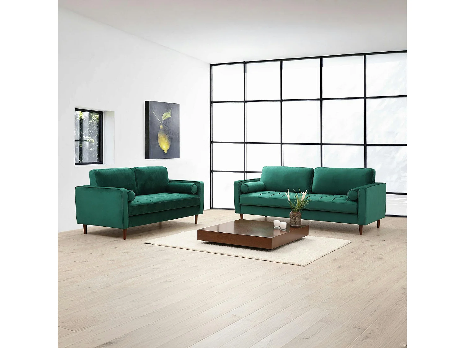 Canapé 2 places velours vert avec coussins polochons CHIBA