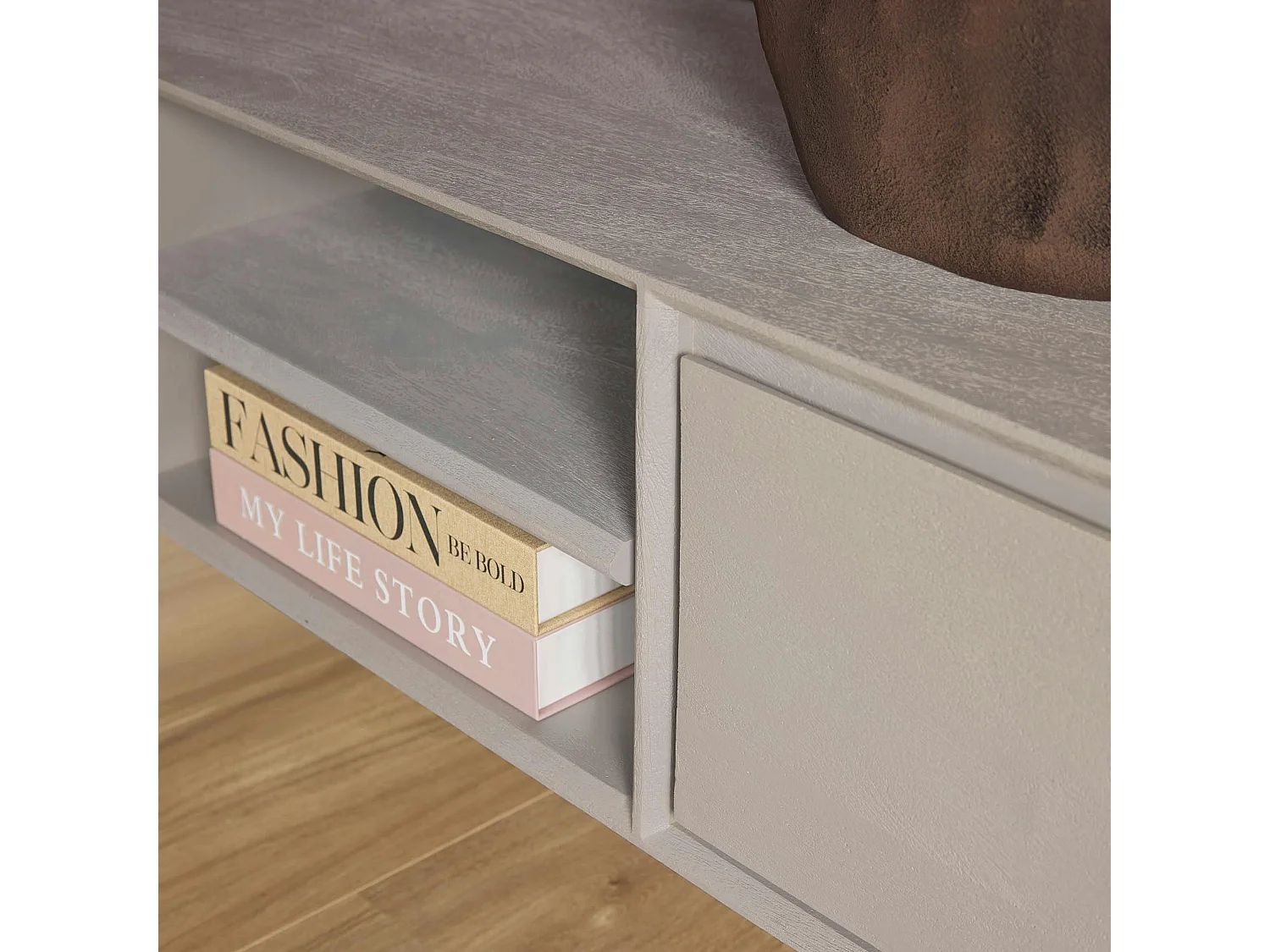 Meuble TV suspendu bois taupe 2 tiroirs 1 niche AERA