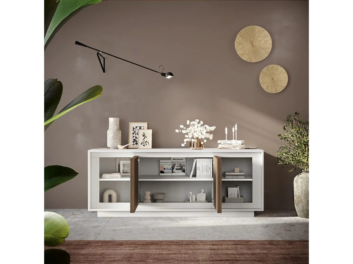 Buffet 4 portes blanc laqué façades aspect bois finition Mercure piètement socle - AZONTO