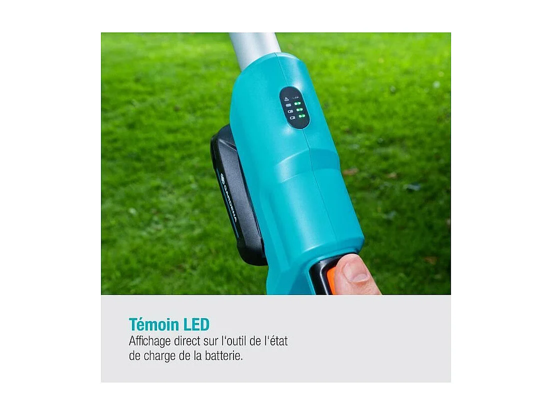 Aparador de sebes telescópico sem fio GARDENA 18V - Lâmina de 42 cm, corte de 16 mm, alcance de 3 m, bateria Li-ion incluída