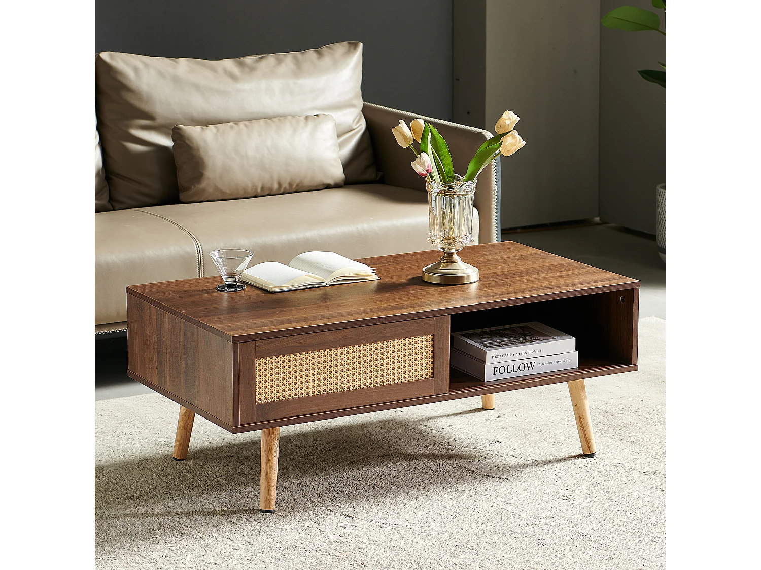 Table basse avec porte coulissante , couleurs bois marron 105x55x41.5 cm