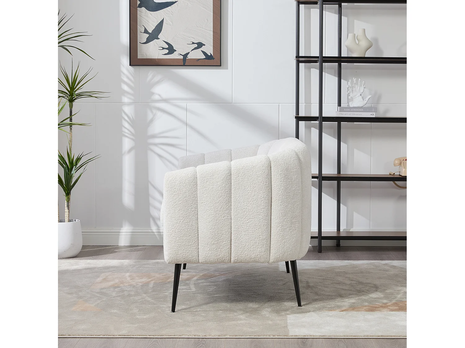 Canapé 2 places petite en tissu chenille ivoire - Pieds métal