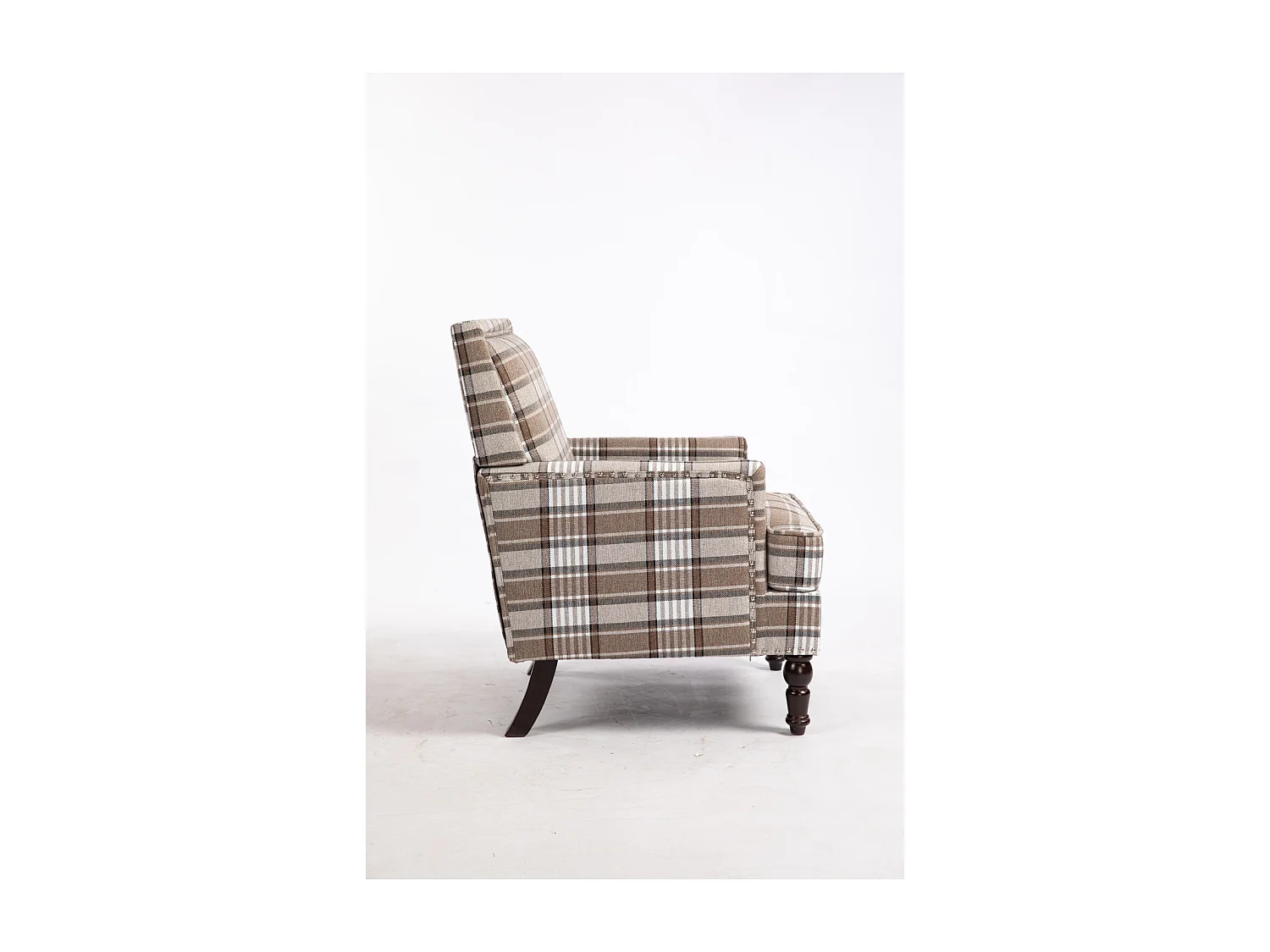 Fauteuil simple en coton et lin à rayures marron et blanc, pieds en bois