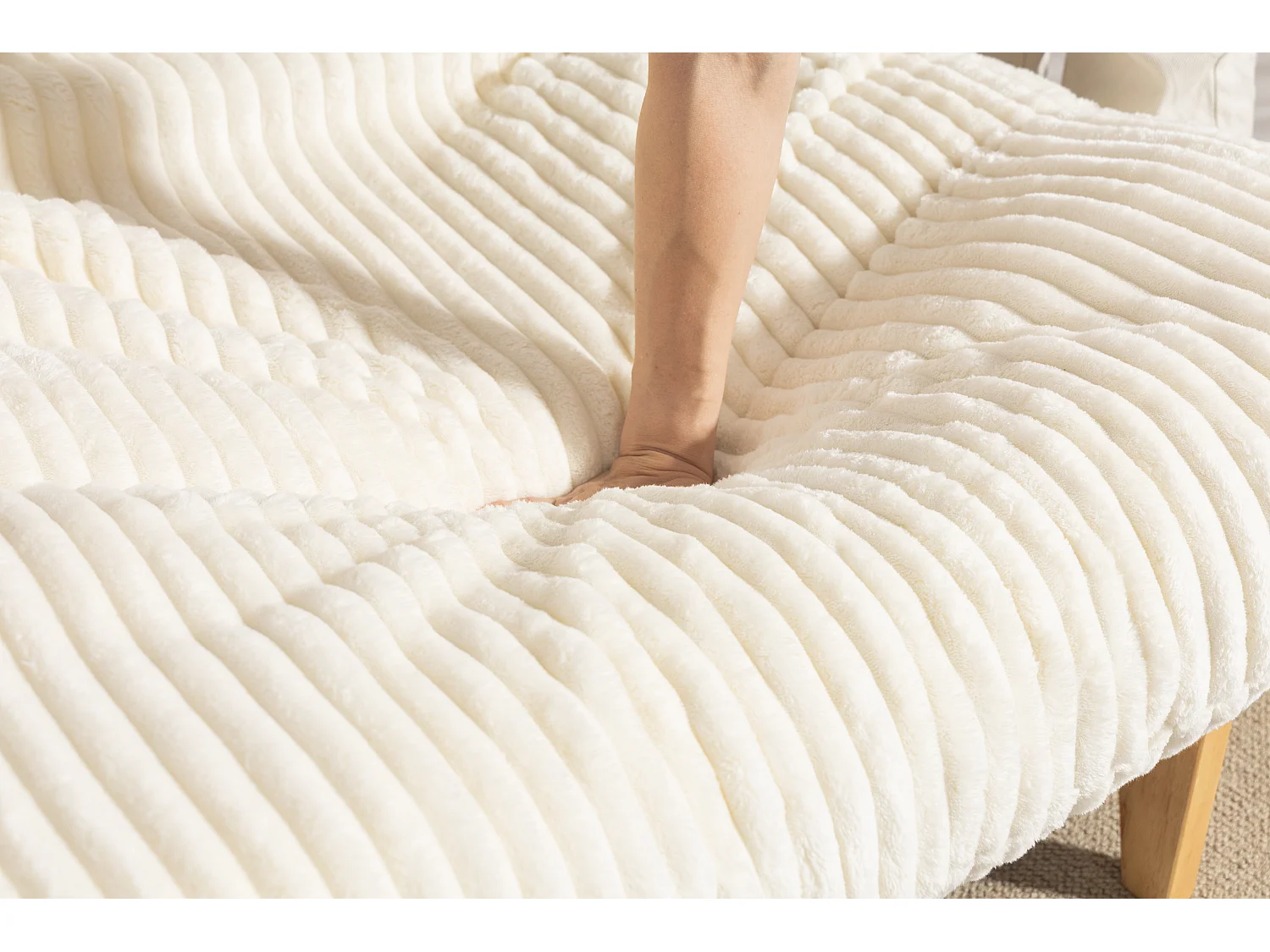 Sillón puff en tejido de pana blanca - sin reposabrazos