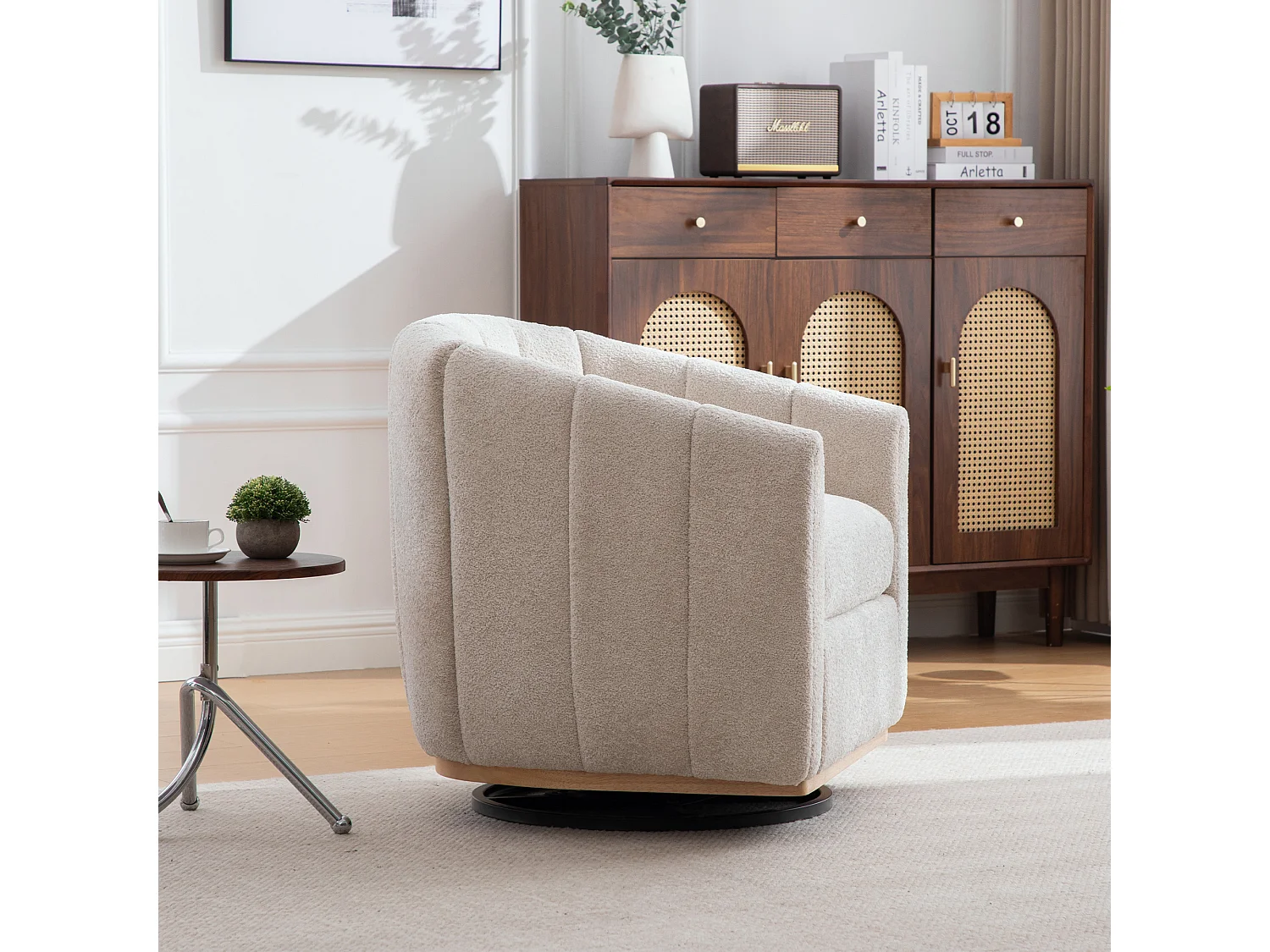 Fauteuil pivotant 360° en chenille beige avec base en métal - Forme de citrouille
