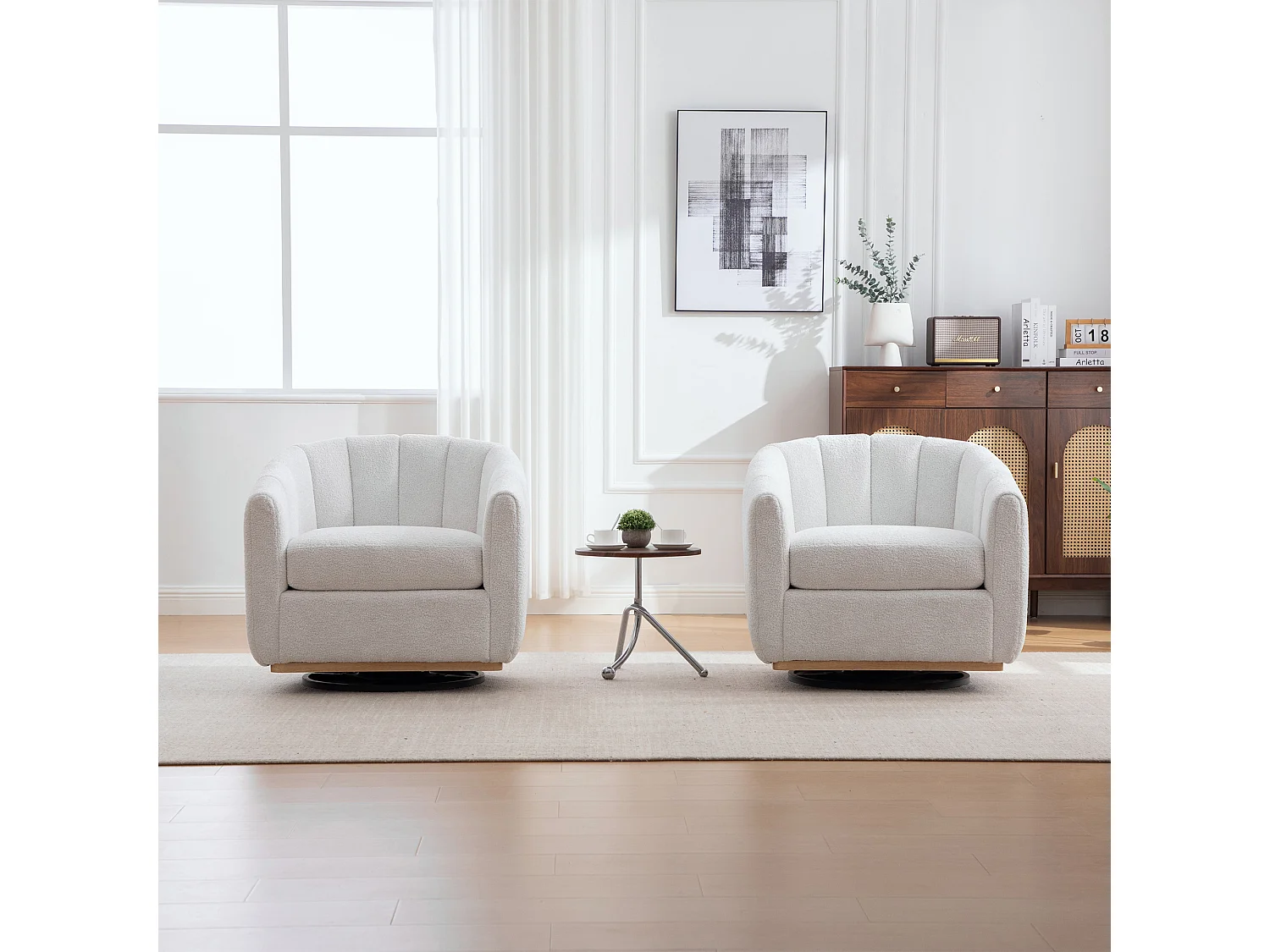 Silla giratoria de 360° en chenilla color marfil con base metálica - Forma de calabaza