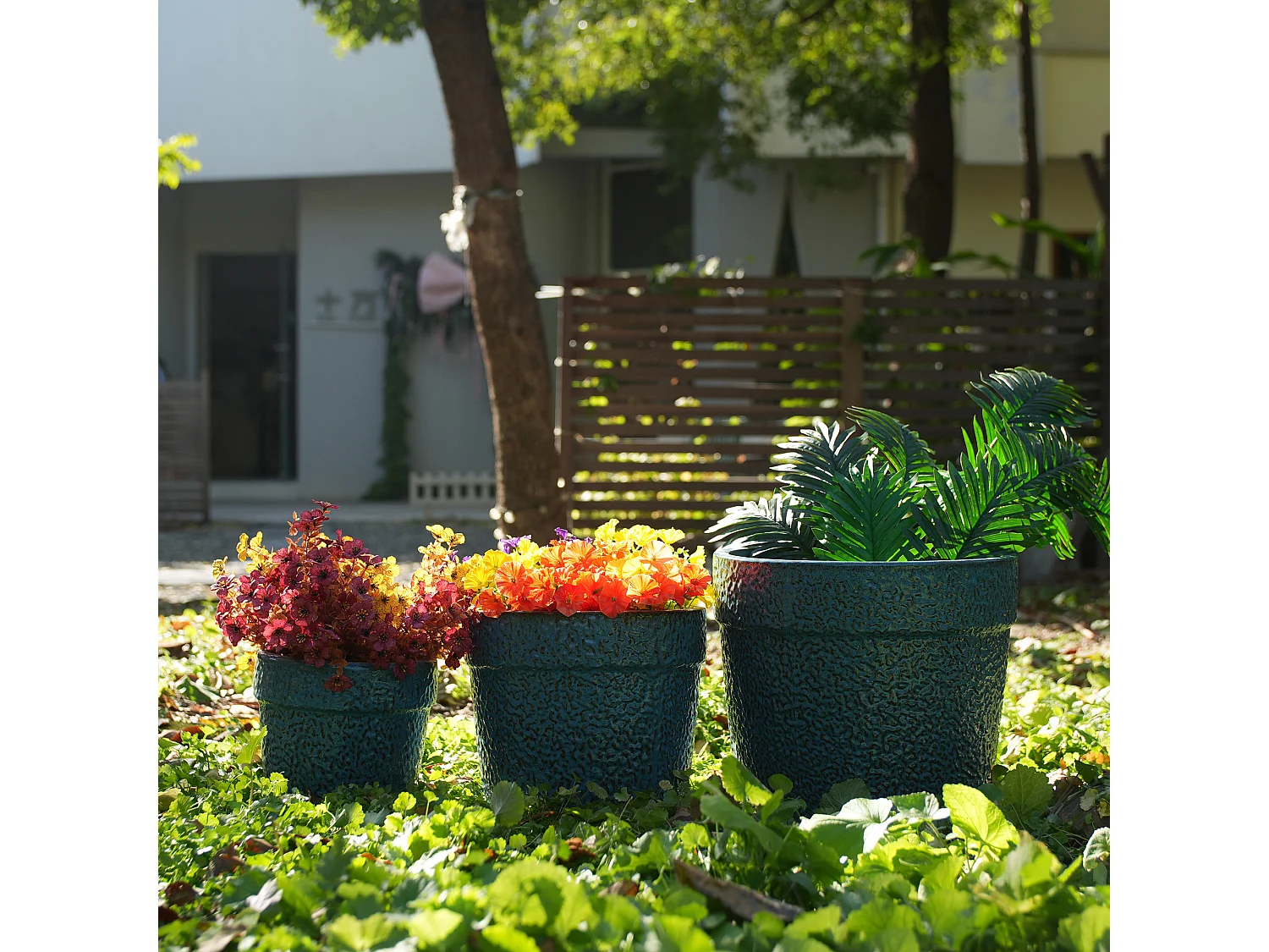 Set van 3 antieke blauwe keramische bloempotten Ø 38,1/30,5/22,7 cm