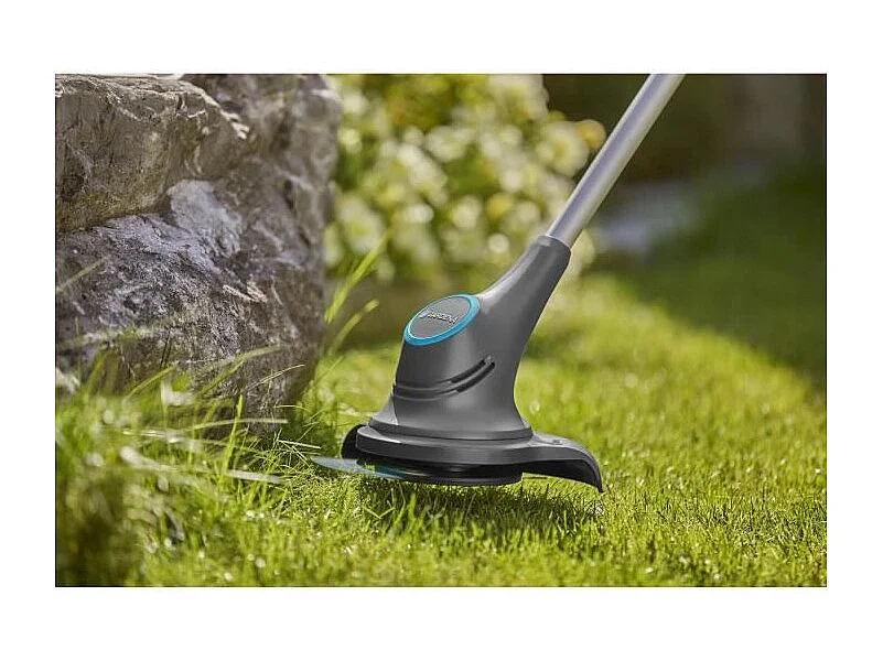 GARDENA SmallCut 23/18V P4A Grastrimmer zonder accu, snijbreedte 23 cm, licht en handzaam