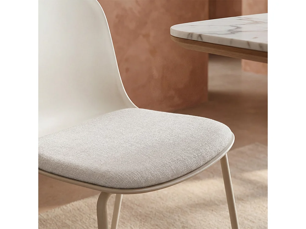 Linda - Lot de 2 chaises en tissu et métal pieds beige - Beige
