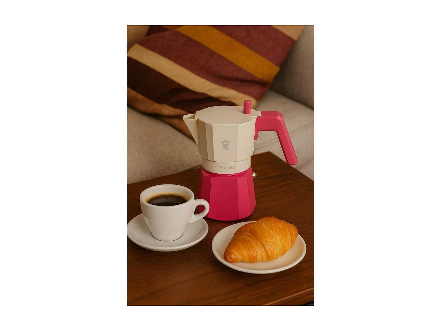 Cafetiere italienne - PEZZETTI - FUTUREXPRESS - Aluminium - 6 tasses - Fuschia