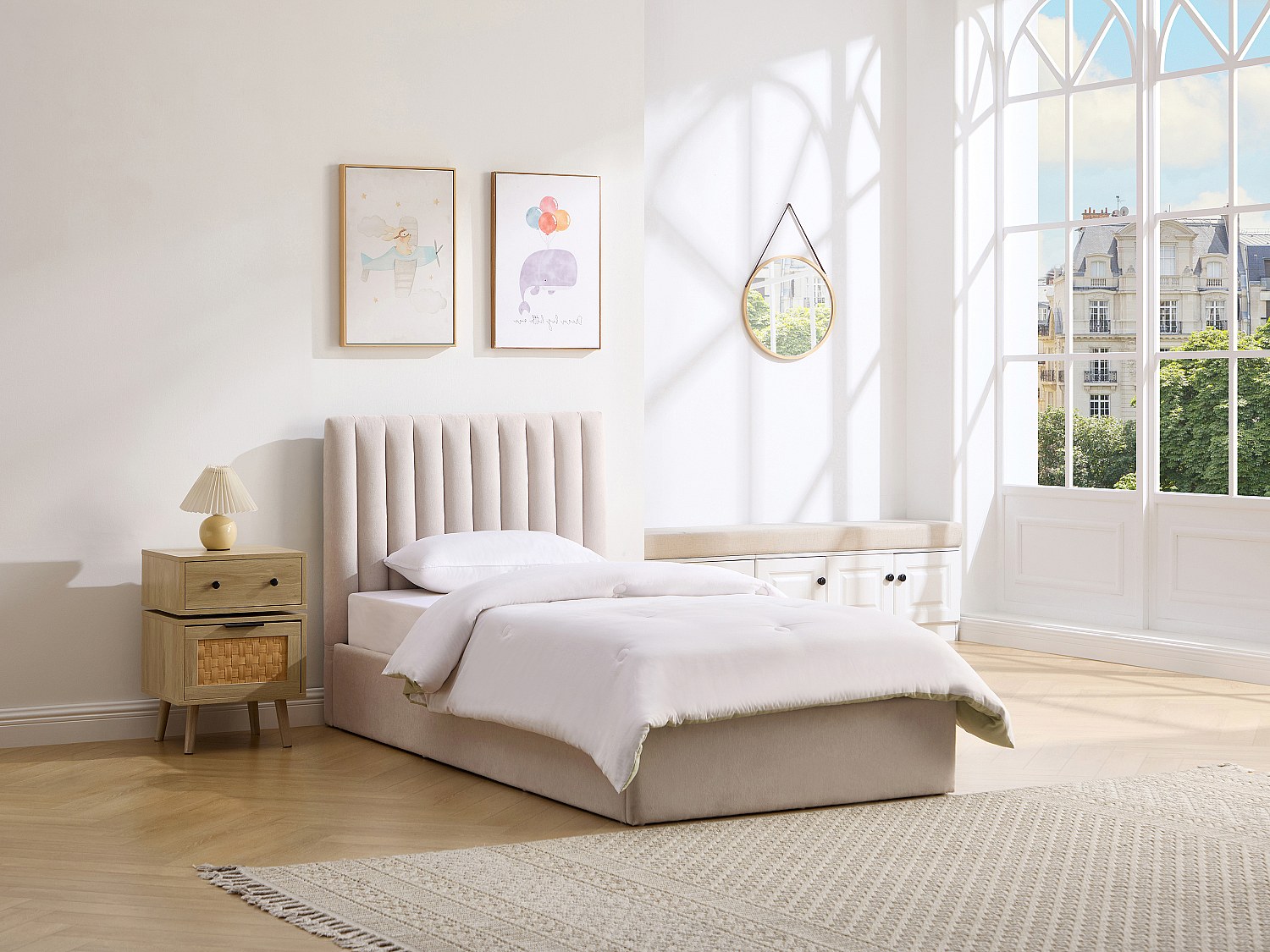 Sengeramme med oppbevaring 90 x 200 cm – Stoff – Beige + Madrass – SARANELI